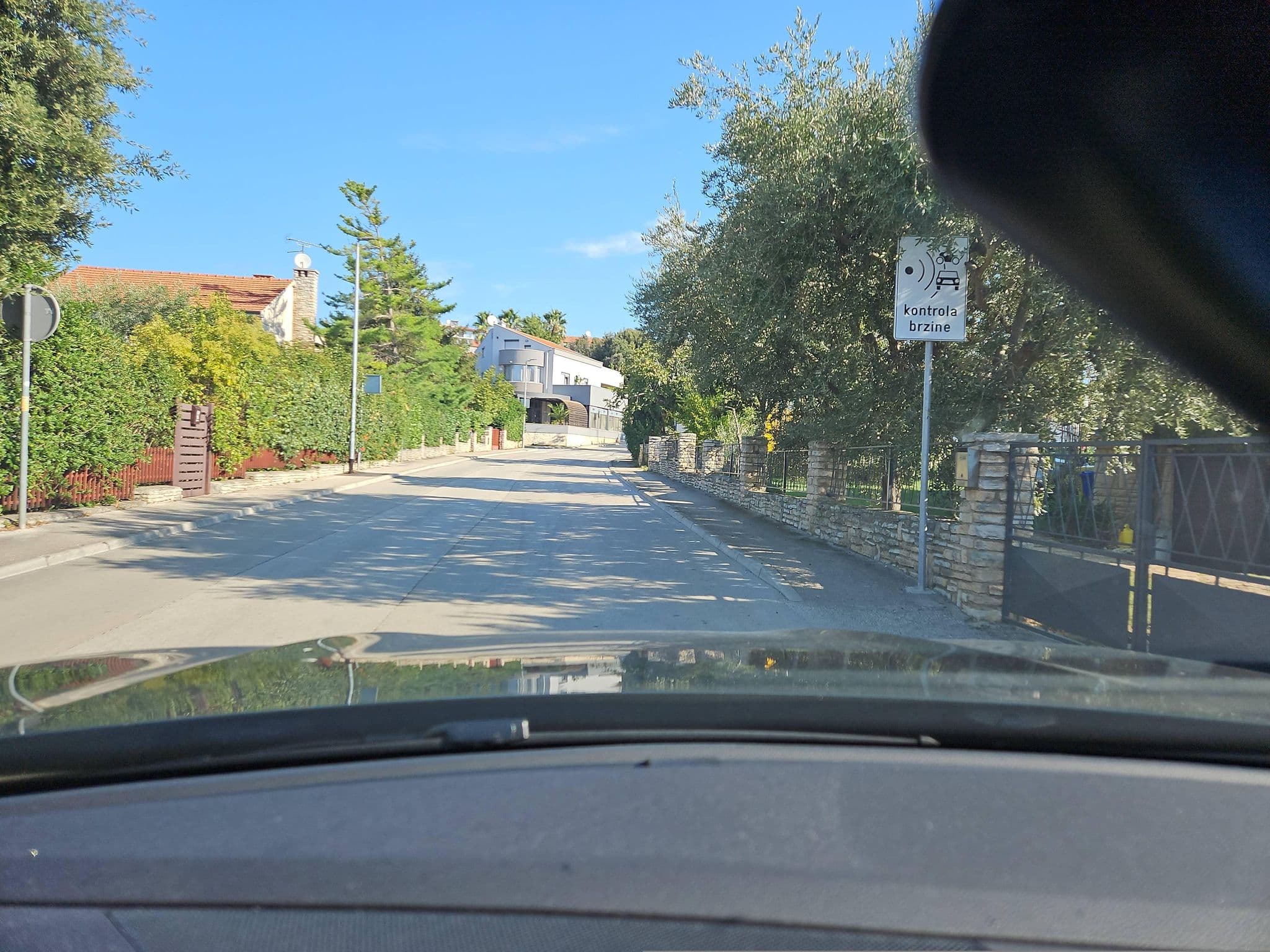 Street view near Blue Dream, Pula — © toho (CC BY-SA · Mapillary)