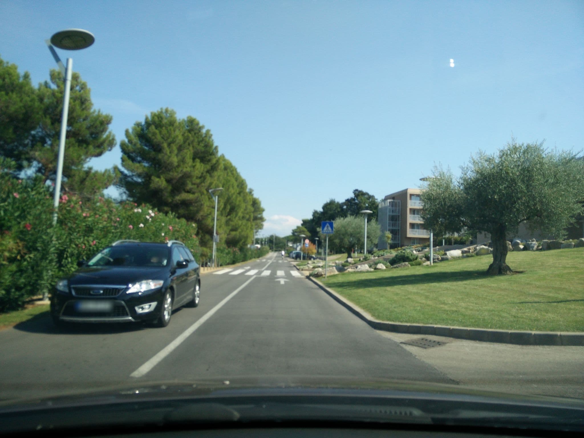 Street view near Hotelu Molindrio, Poreč — © gcklaus (CC BY-SA · Mapillary)