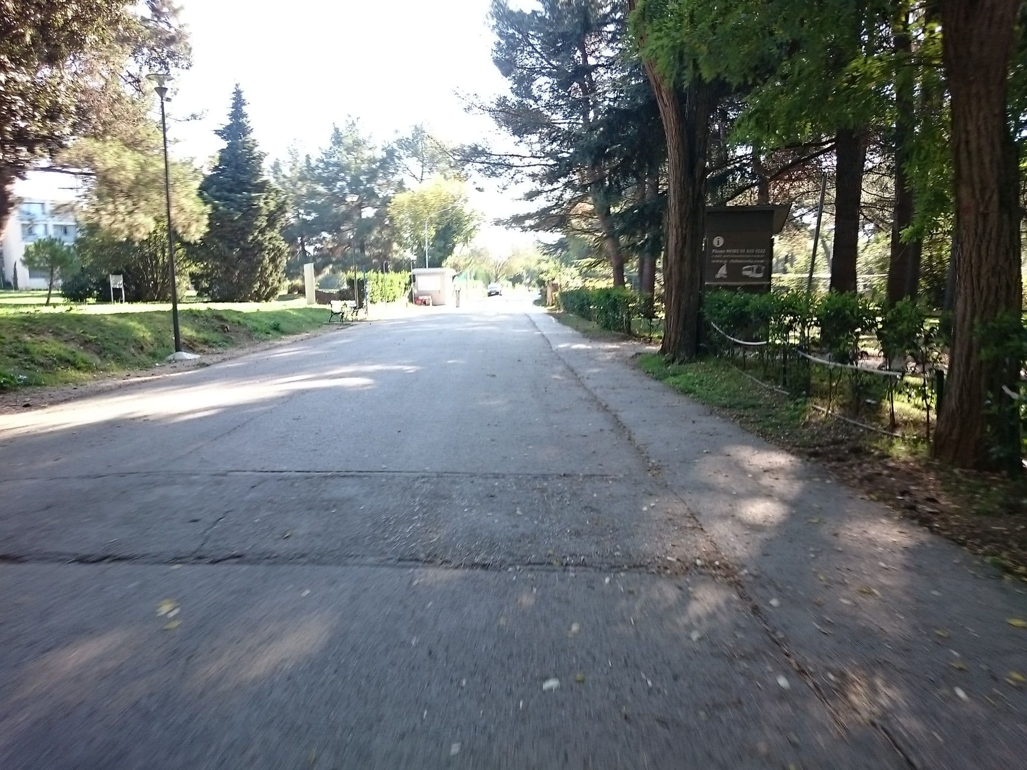 Street view near Peskera Apartments Tomicic, Poreč — © voschix (CC BY-SA · Mapillary)