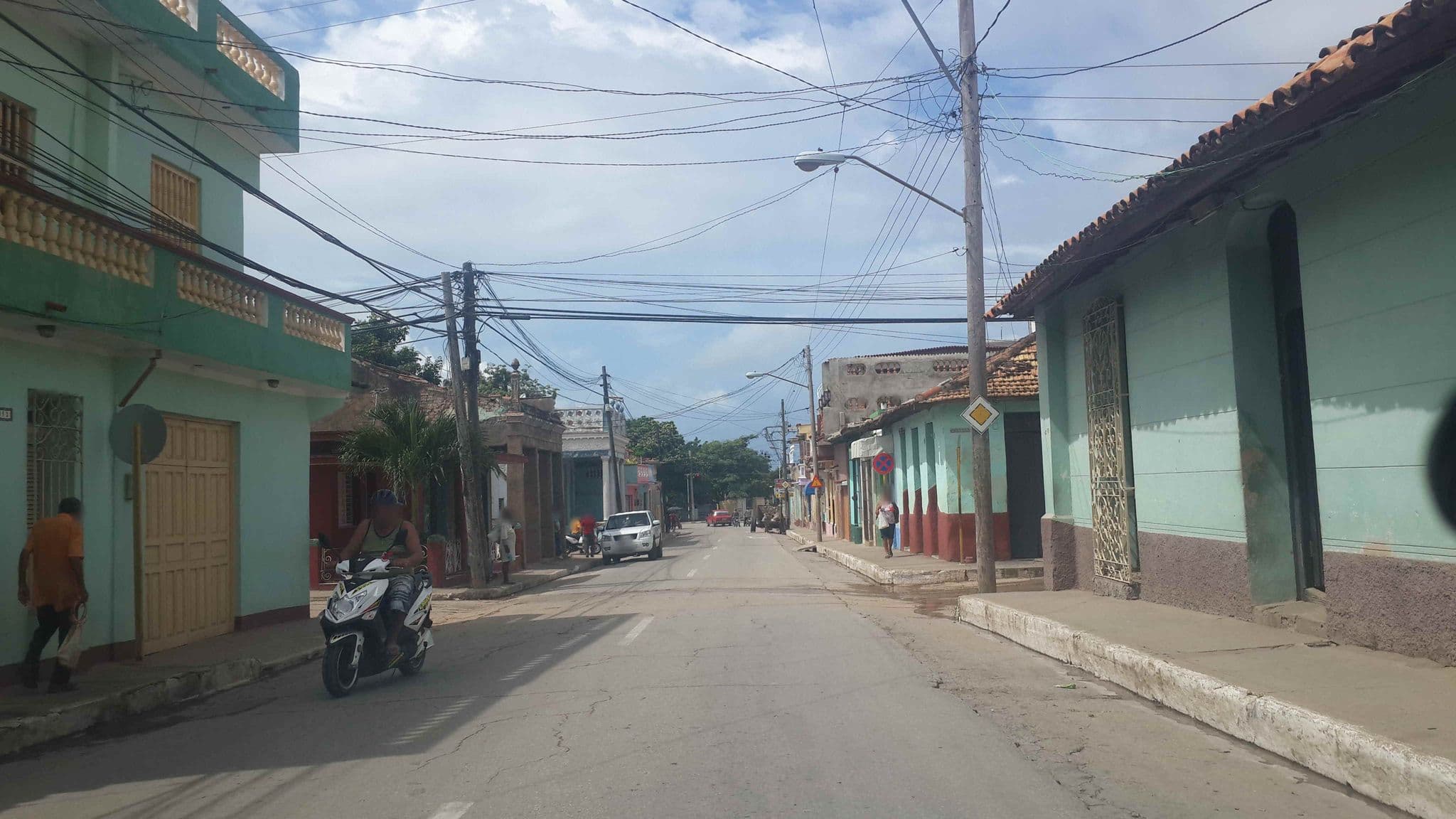 Street view near Hostal Omara, Trinidad