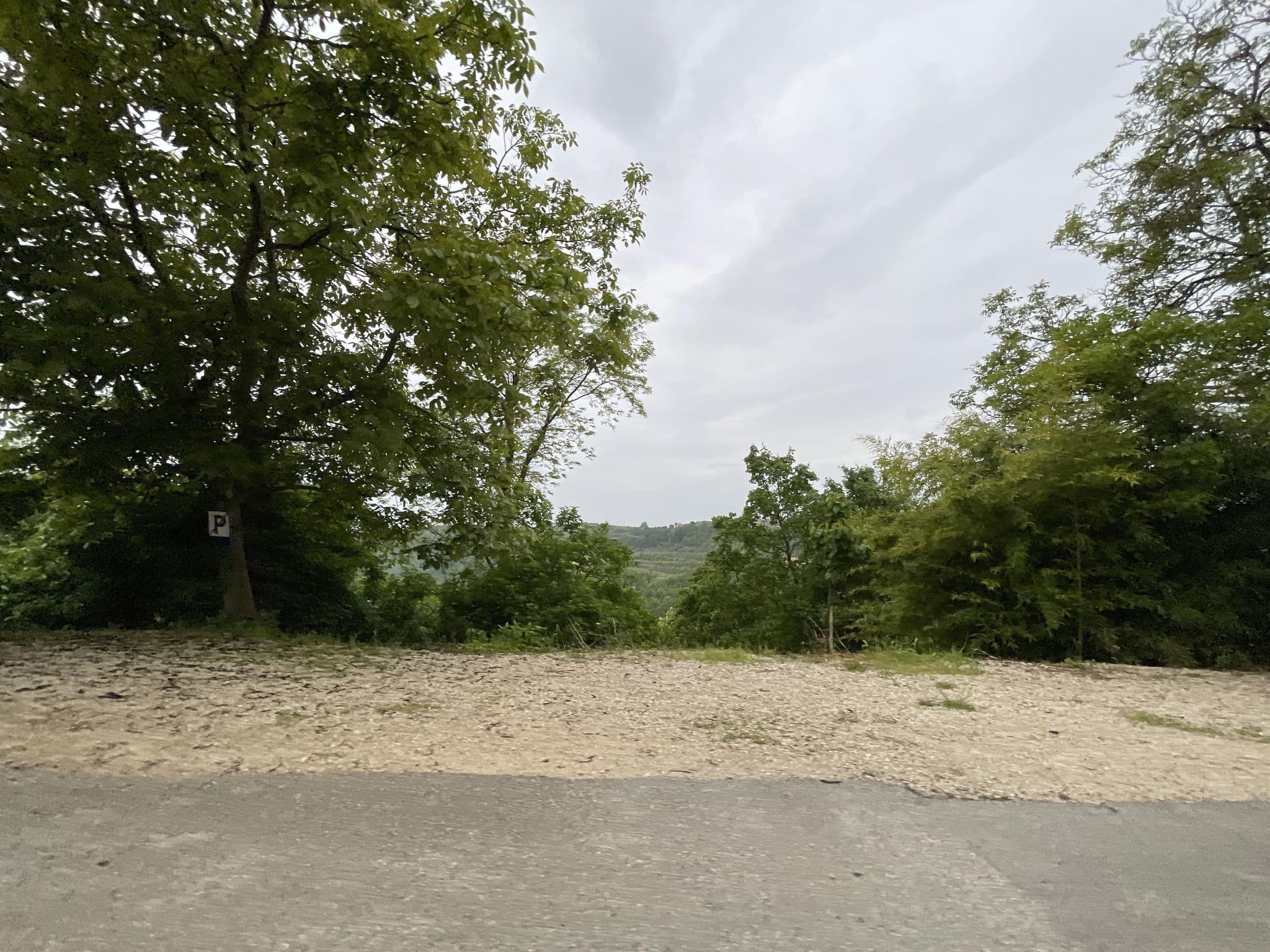 Street view near Apartments Smile, Buje — © filipb (CC BY-SA · Mapillary)