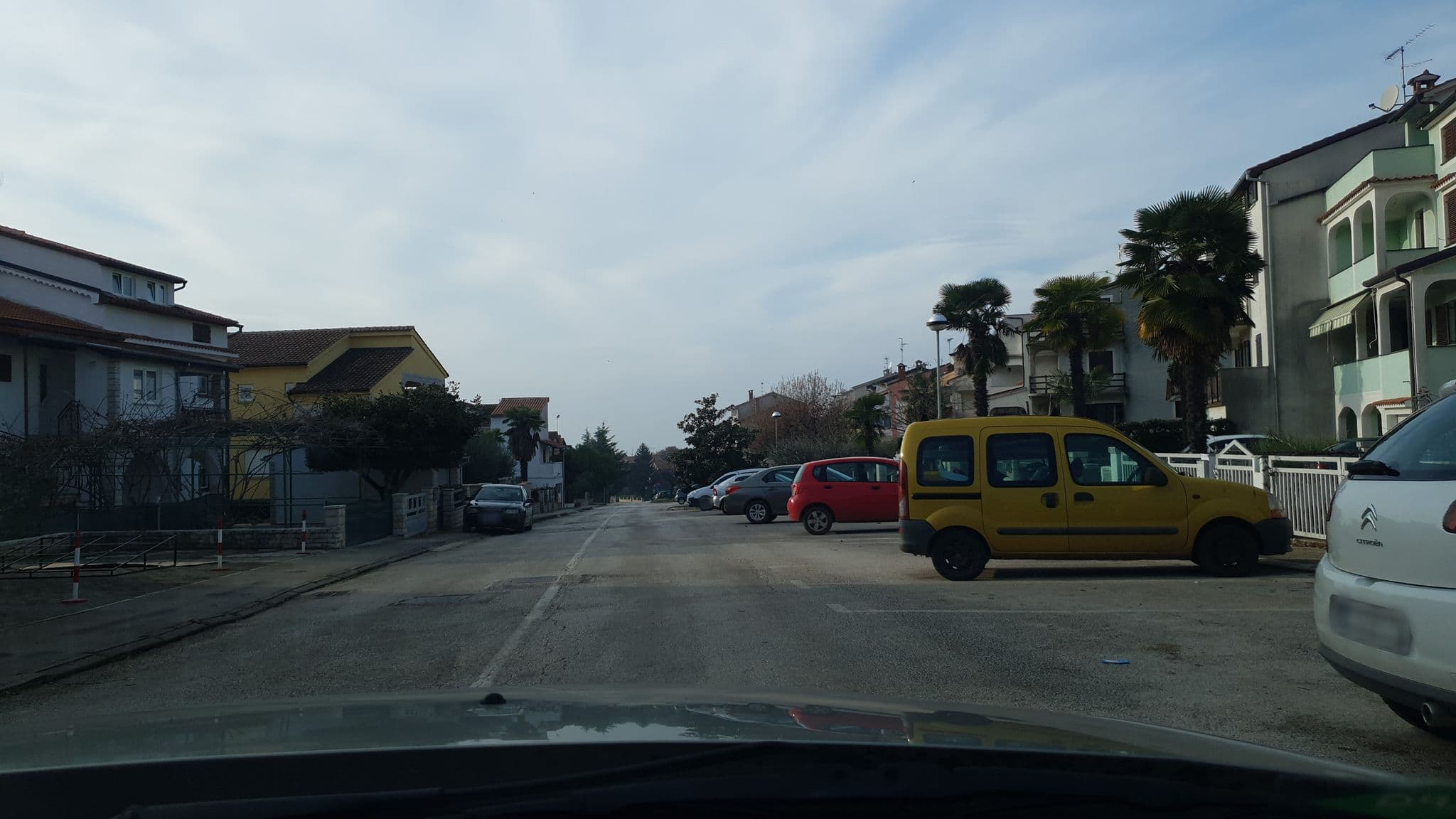 Street view near Apartments Zdjelar, Poreč — © akliman (CC BY-SA · Mapillary)