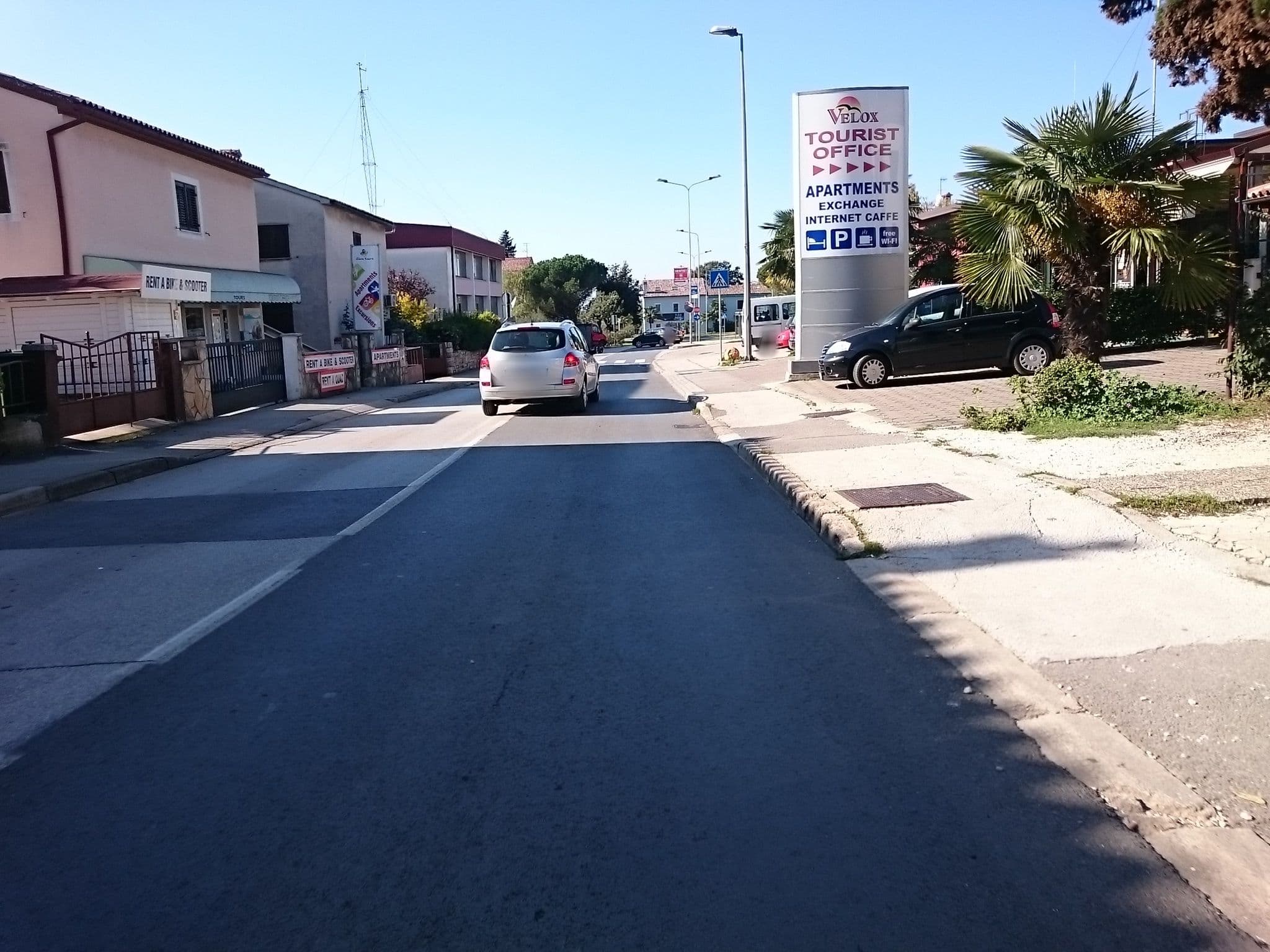 Street view near Hous Mira, Poreč — © voschix (CC BY-SA · Mapillary)
