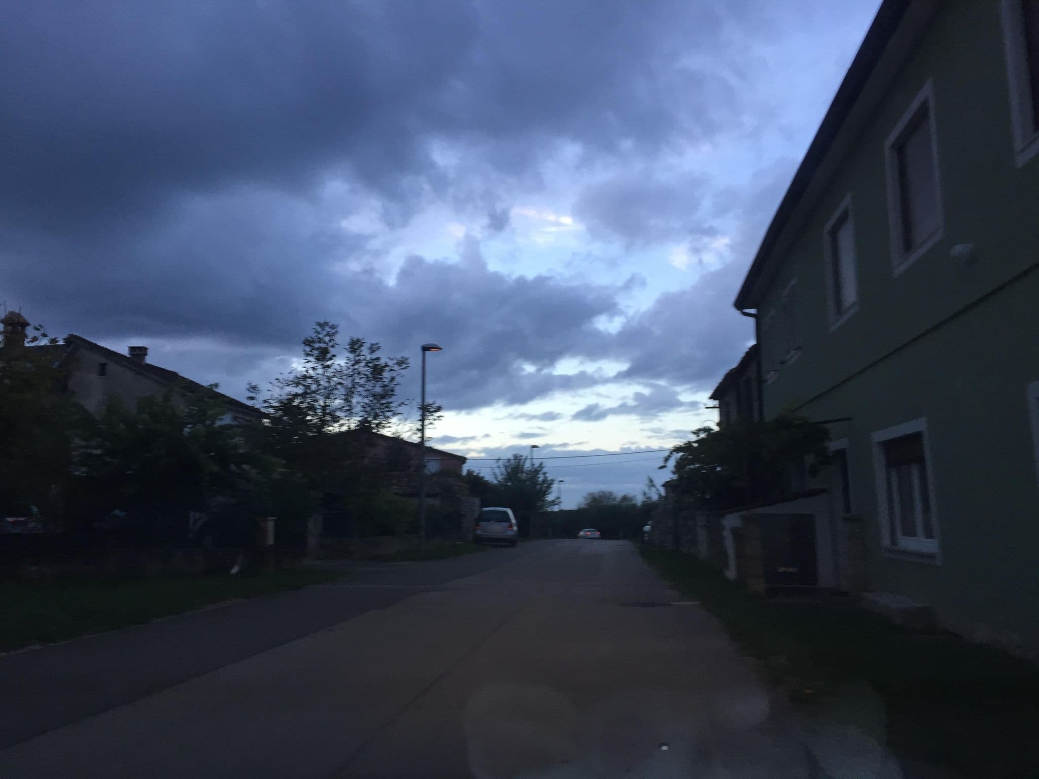 Street view near Apartments Eliva, Umag — © igorzo (CC BY-SA · Mapillary)