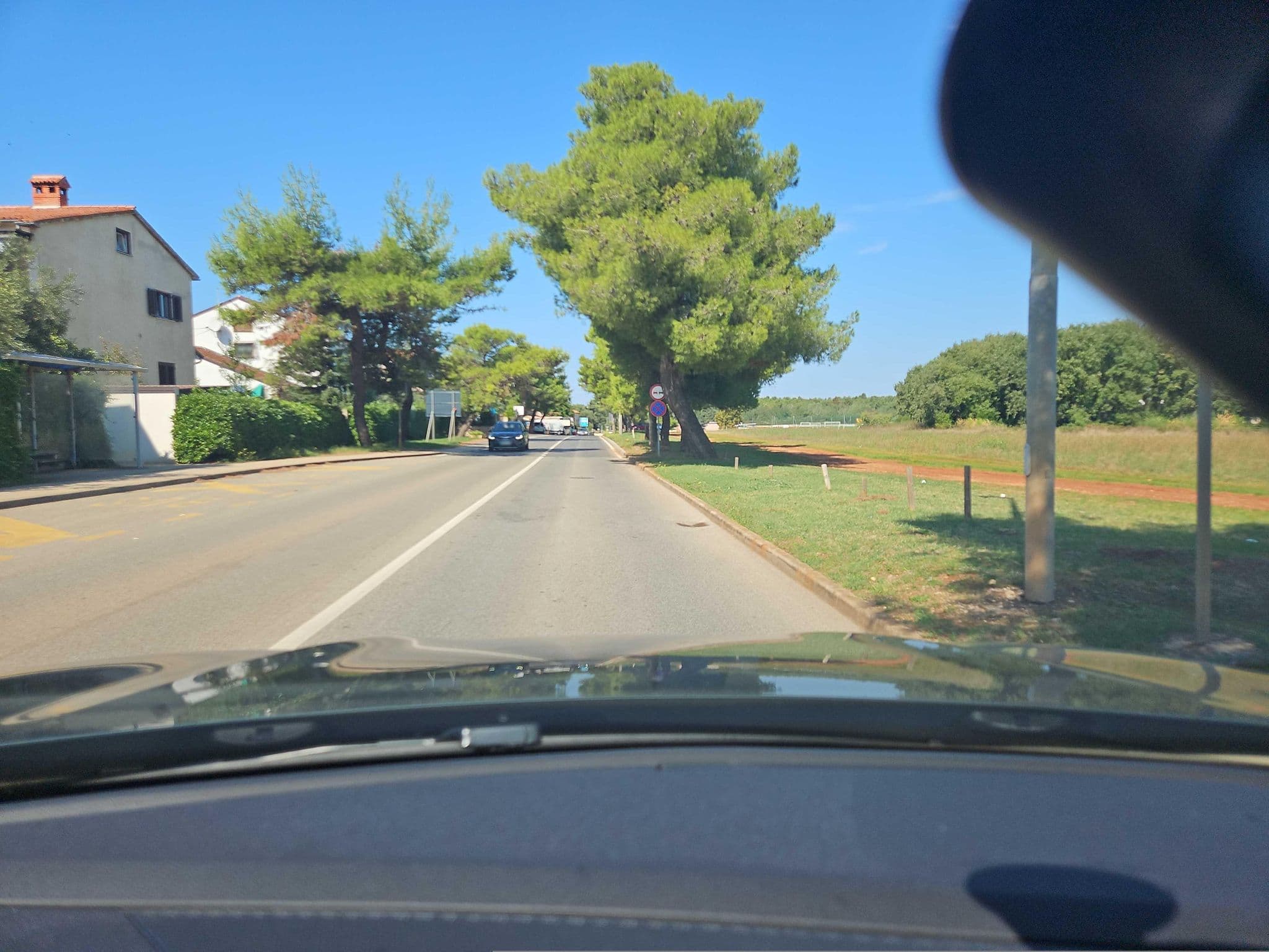 Street view near Apartments Grahovac, Umag — © toho (CC BY-SA · Mapillary)