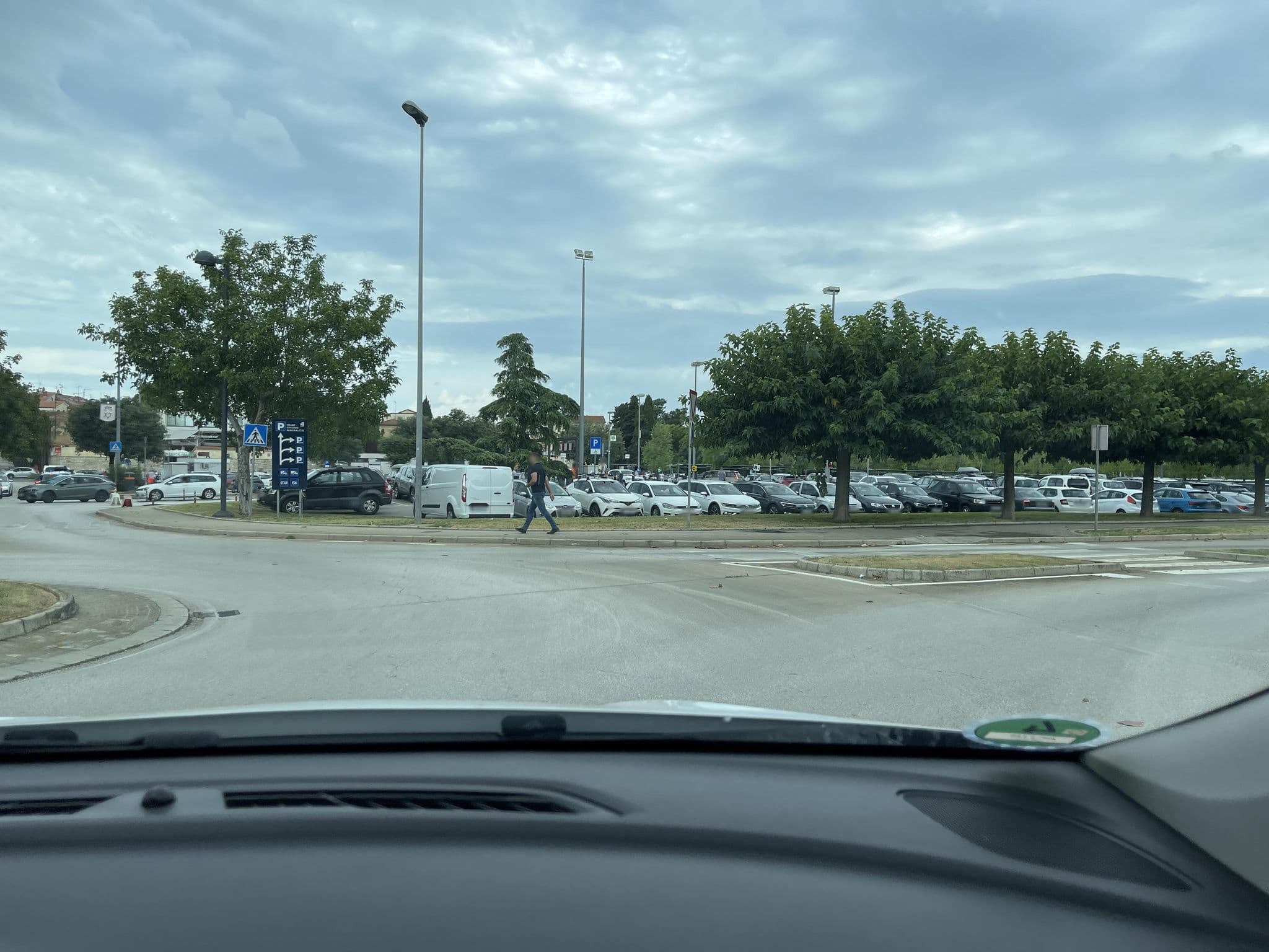 Street view near Apartment Lidia, Poreč — © eisbzs (CC BY-SA · Mapillary)