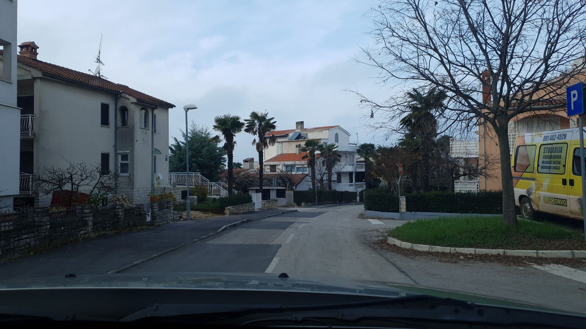 Street view near Apartments Laguna, Poreč — © akliman (CC BY-SA · Mapillary)