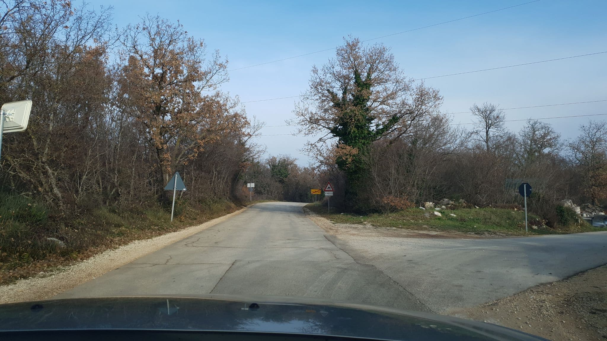 Street view near Apartments & Bungalows Lorena, Poreč — © akliman (CC BY-SA · Mapillary)