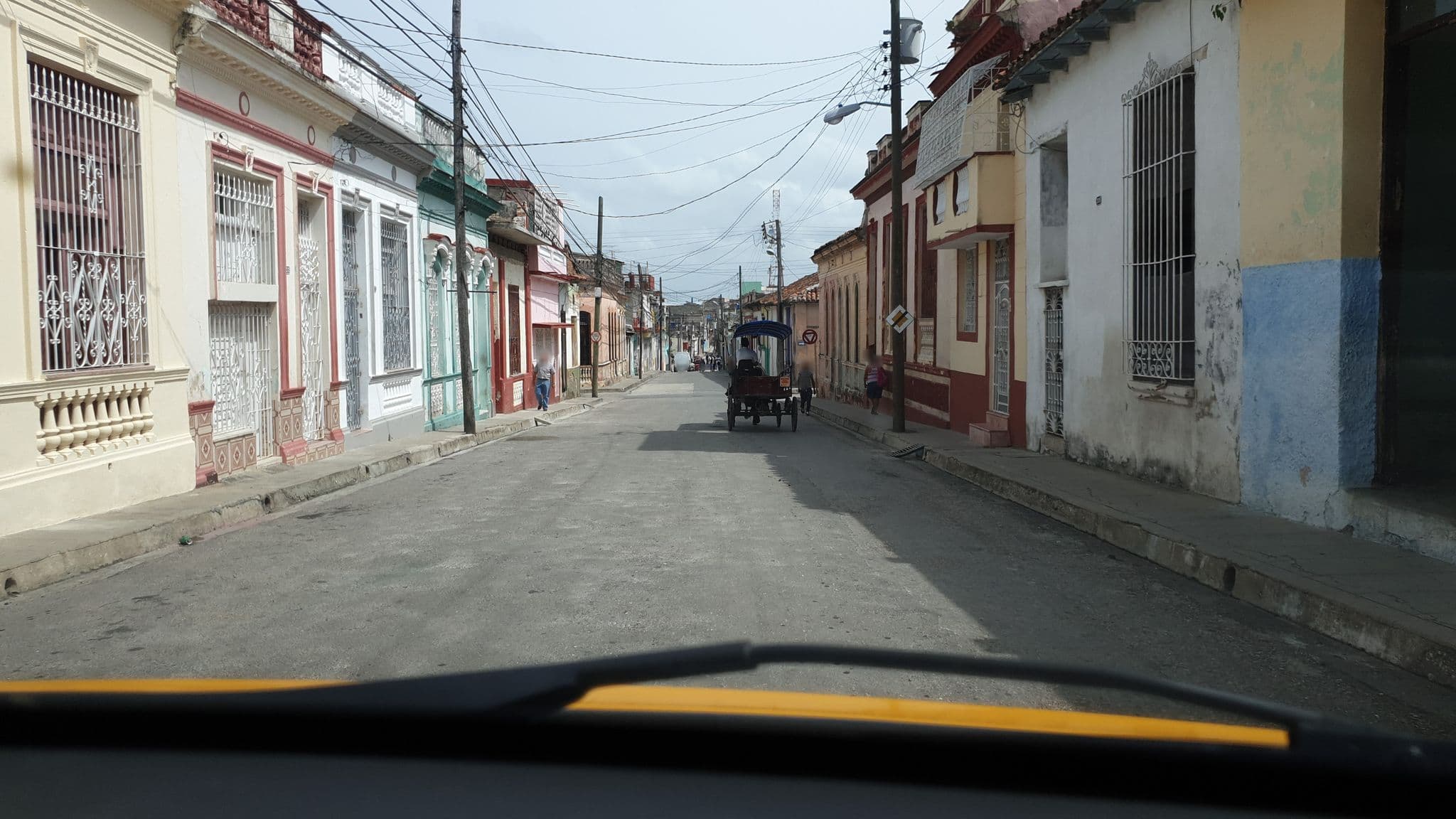 Street view near Hostal Rosita, Santa Clara