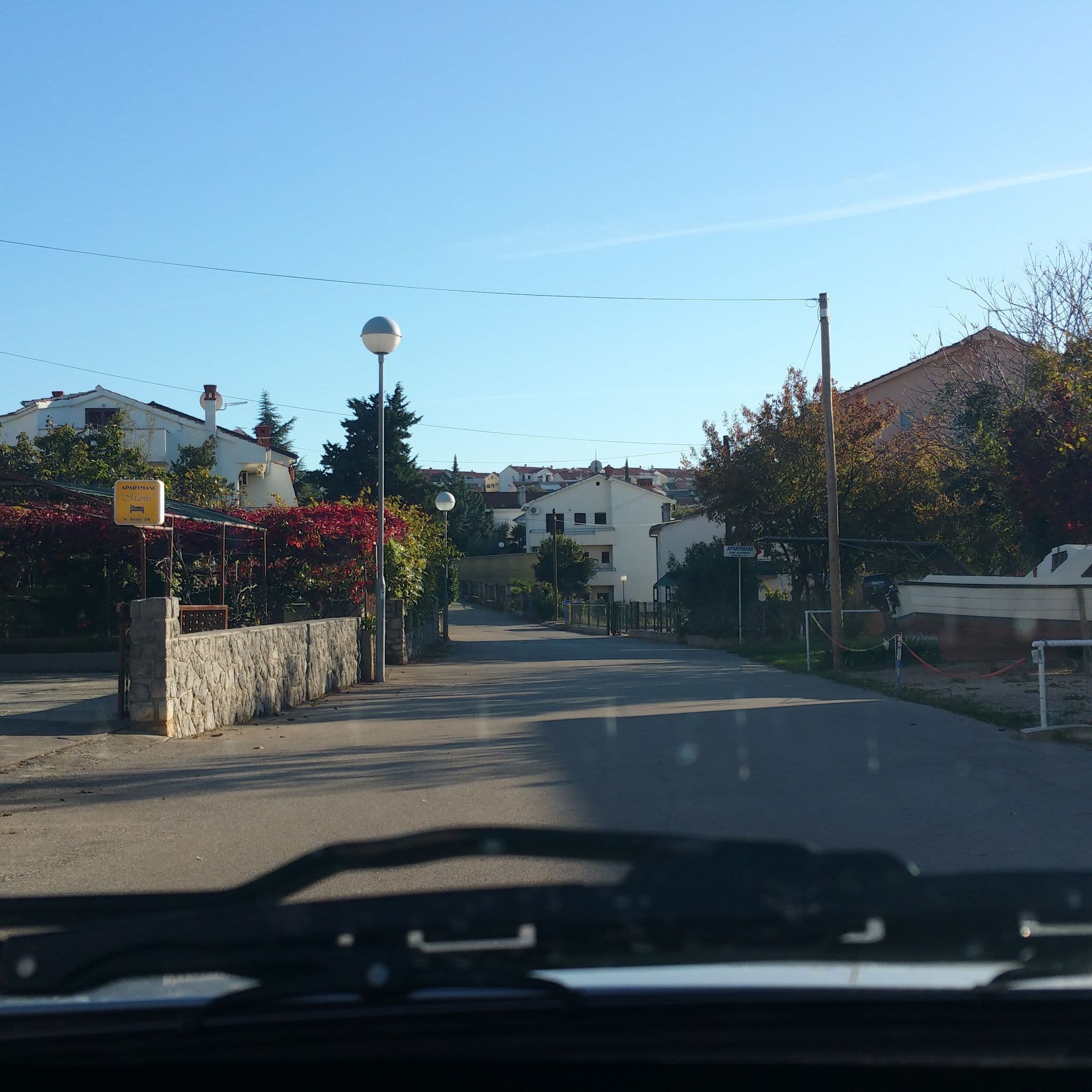 Street view near Apartment Valter, Njivice — © kalle385 (CC BY-SA · Mapillary)