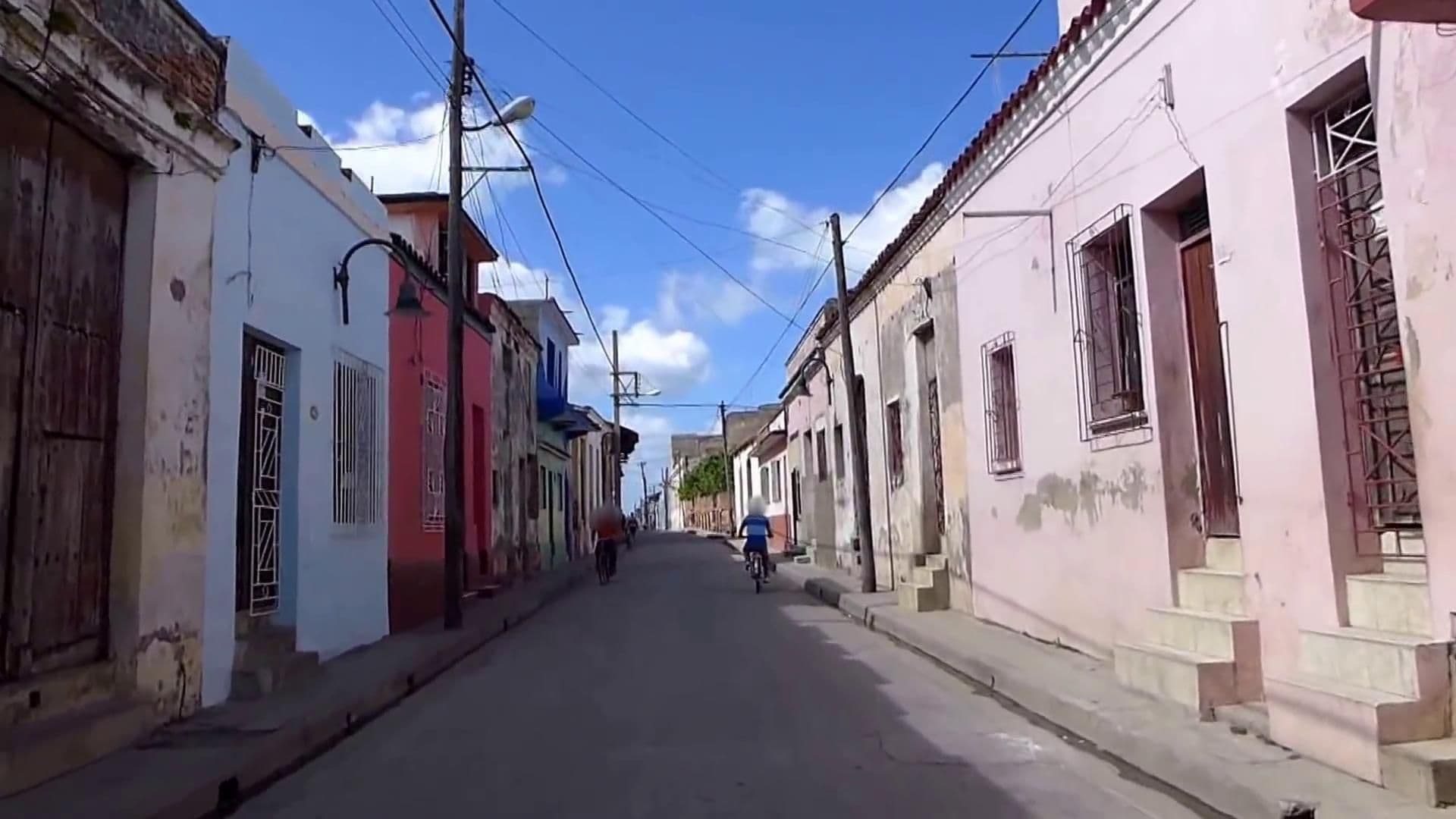 Street view near Restaurant El Paso, Camagüey — © cut (CC BY-SA · Mapillary)