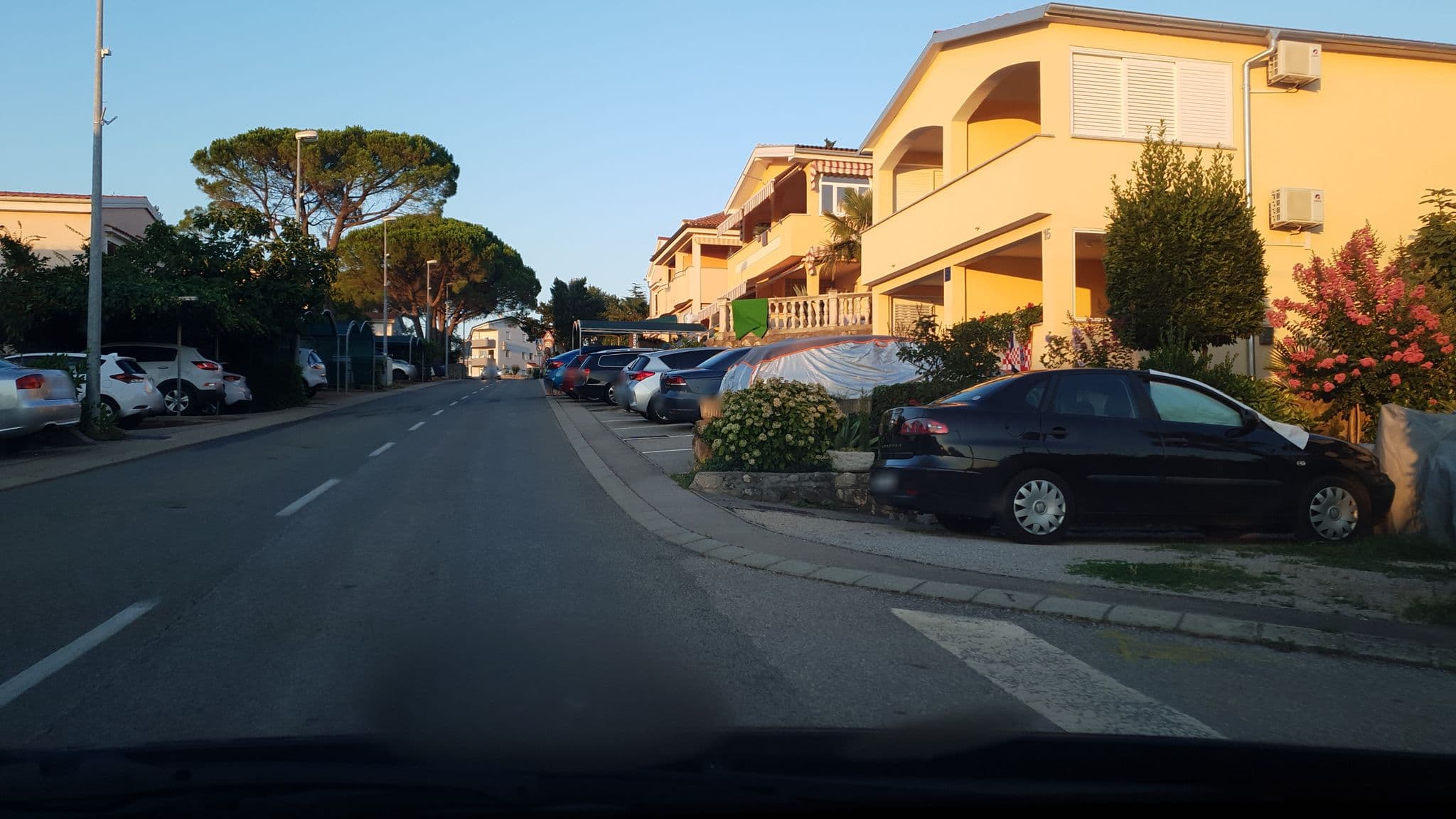 Street view near Apartmani Sonia, Njivice — © b166er (CC BY-SA · Mapillary)