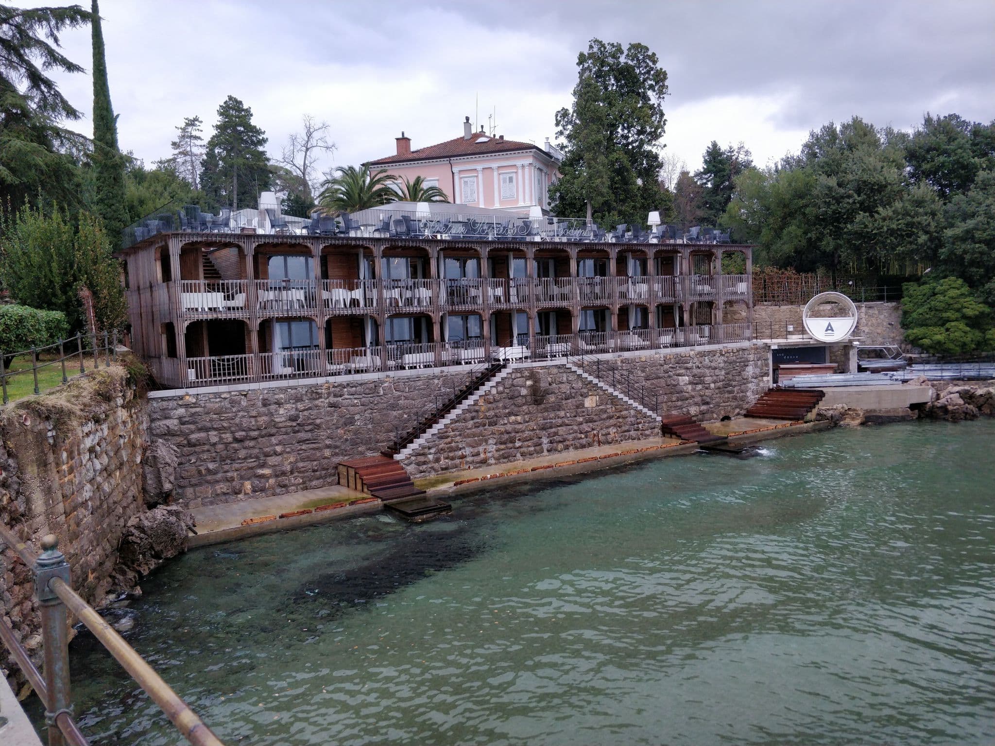 Street view near Kristalna Sala-Hotel Kvarner, Opatija — © janjko (CC BY-SA · Mapillary)