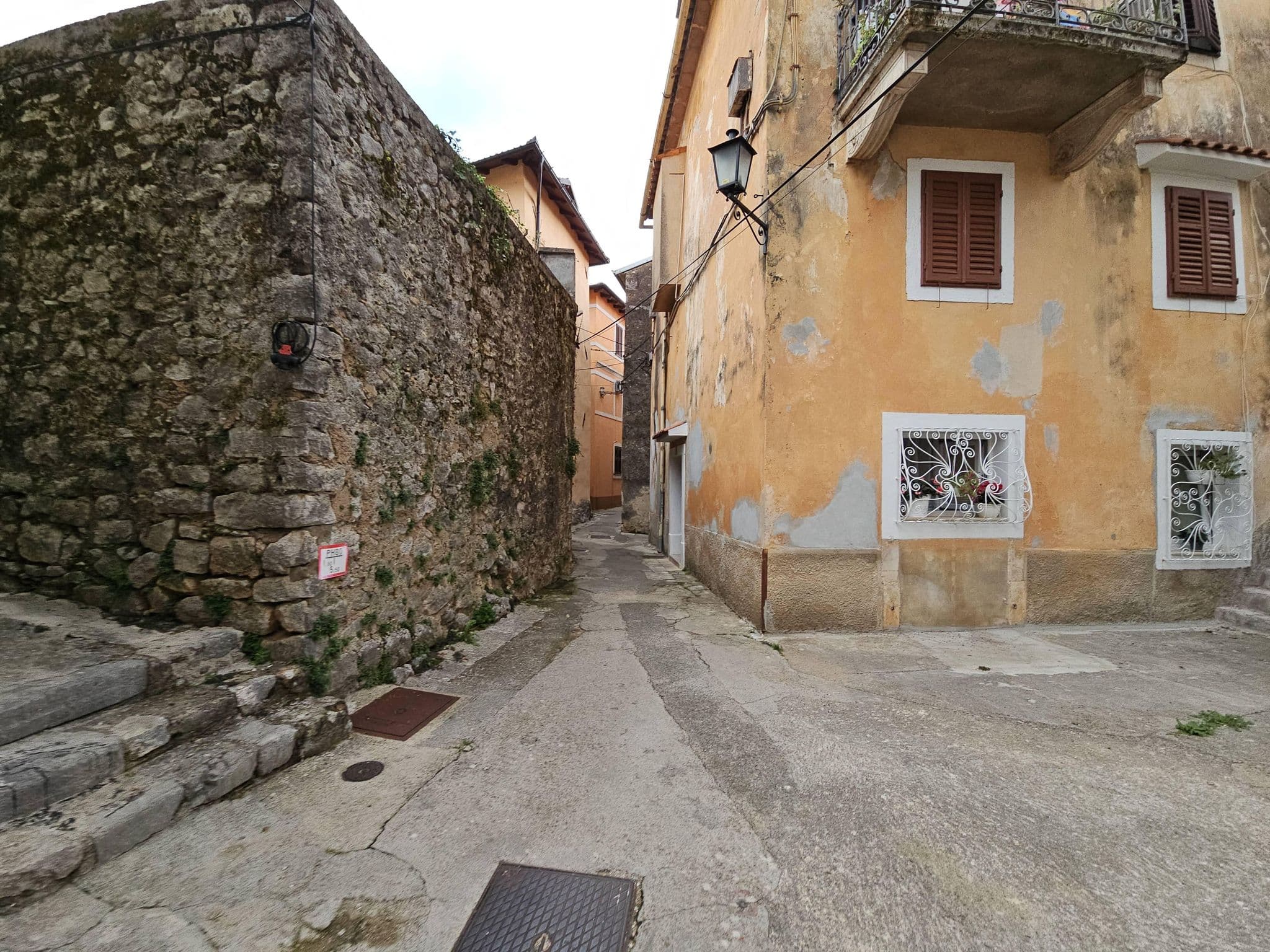 Street view near Tehnodom D.O.O., Lovran — © inextremo96 (CC BY-SA · Mapillary)
