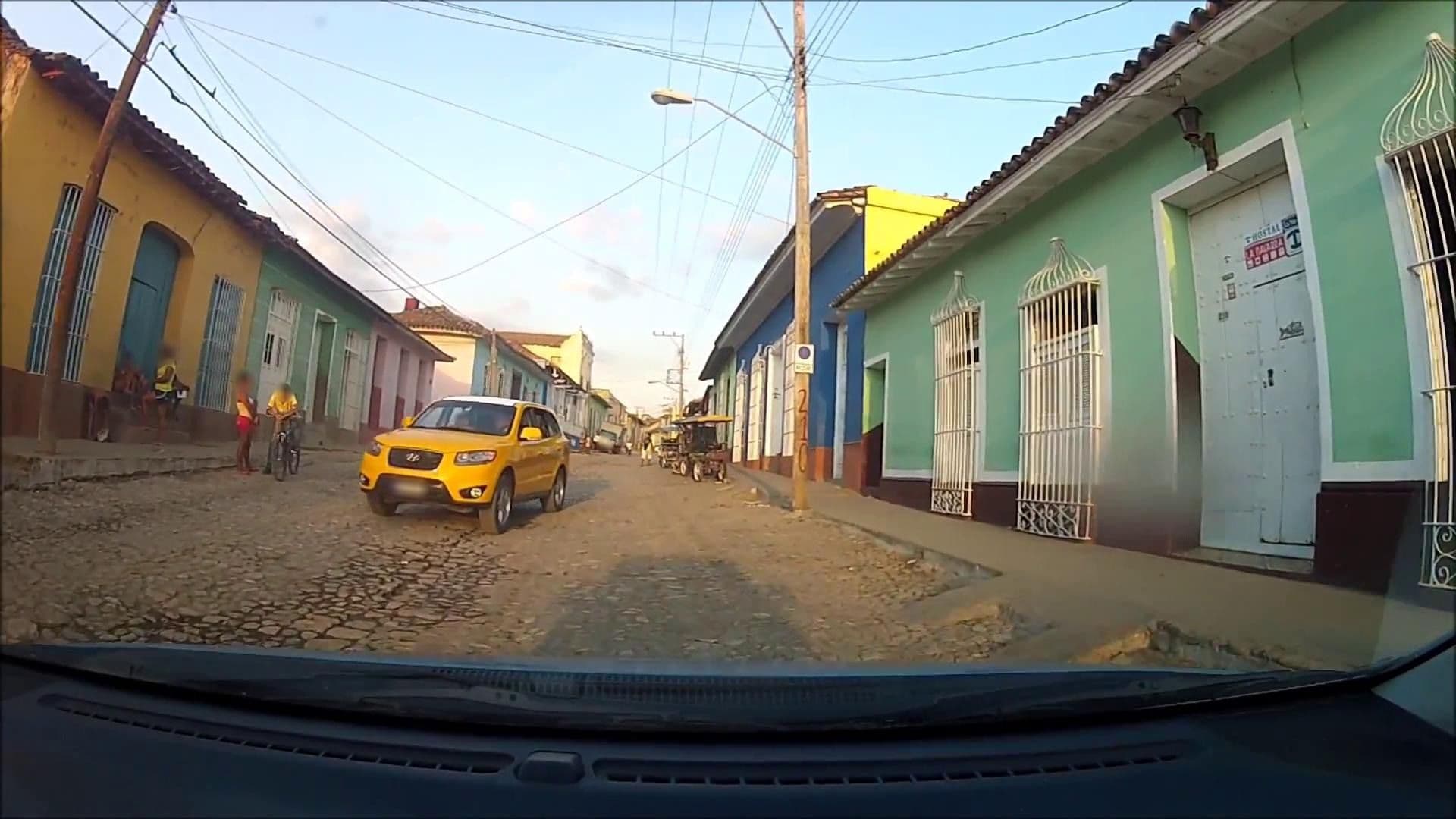 Street view near Hostal Adrian y Yeidis, Trinidad