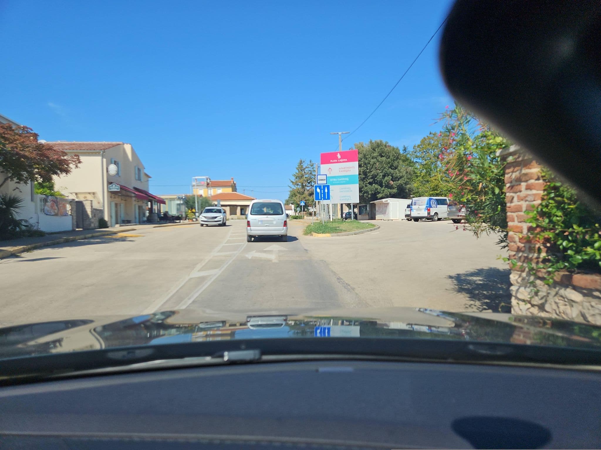 Street view near La Settima Luna Umag, Hrvatska, Umag — © toho (CC BY-SA · Mapillary)