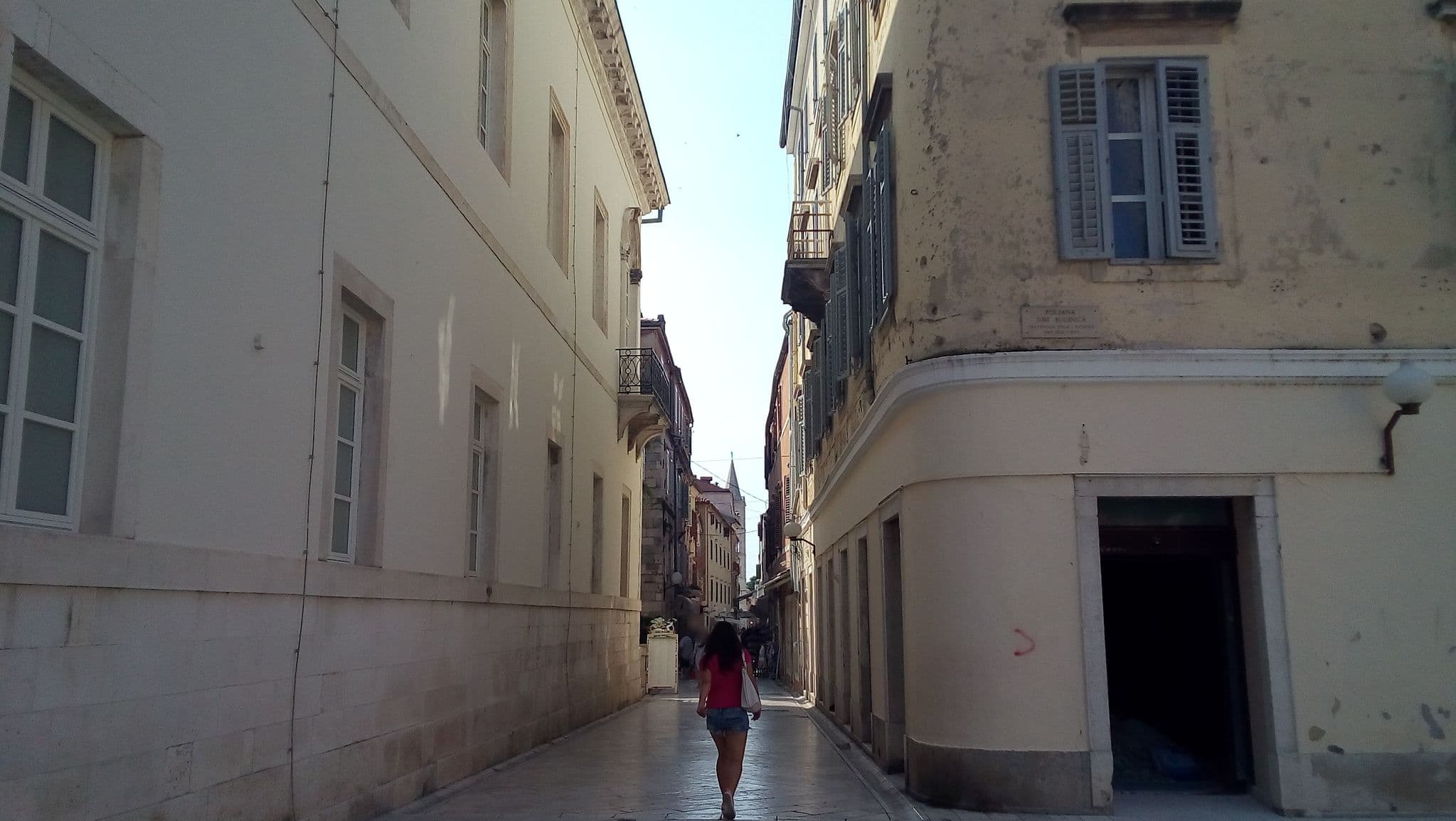 Street view near Contessa Renchi Rooms, Zadar — © karthoo (CC BY-SA · Mapillary)