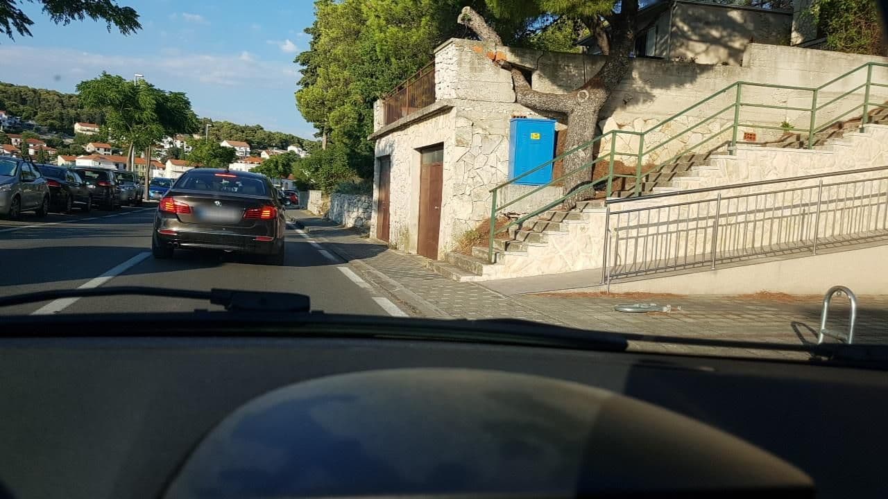 Street view near Apartmani Stanko, Tisno — © mik007 (CC BY-SA · Mapillary)