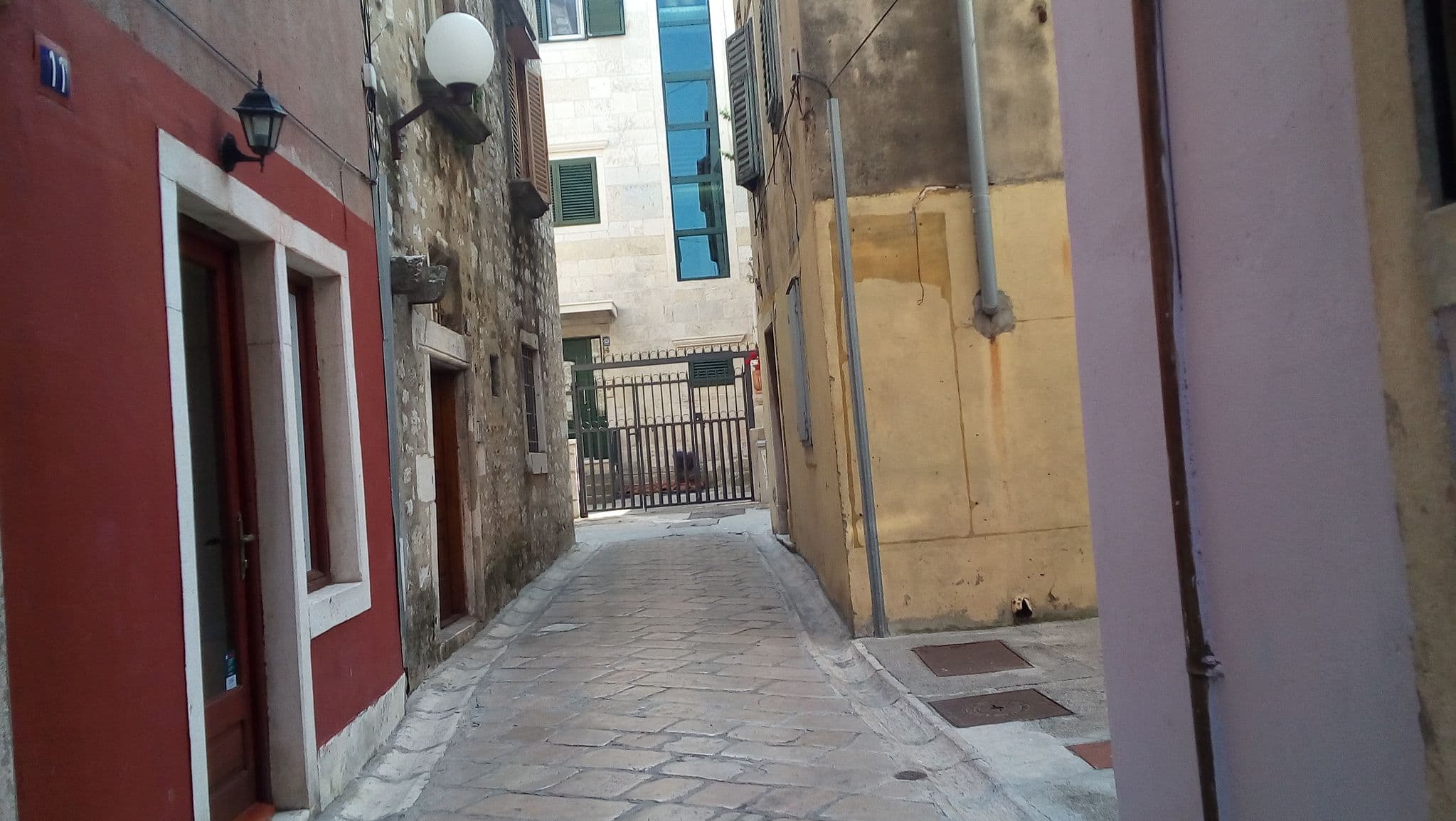 Street view near Apartment Art, Zadar — © karthoo (CC BY-SA · Mapillary)