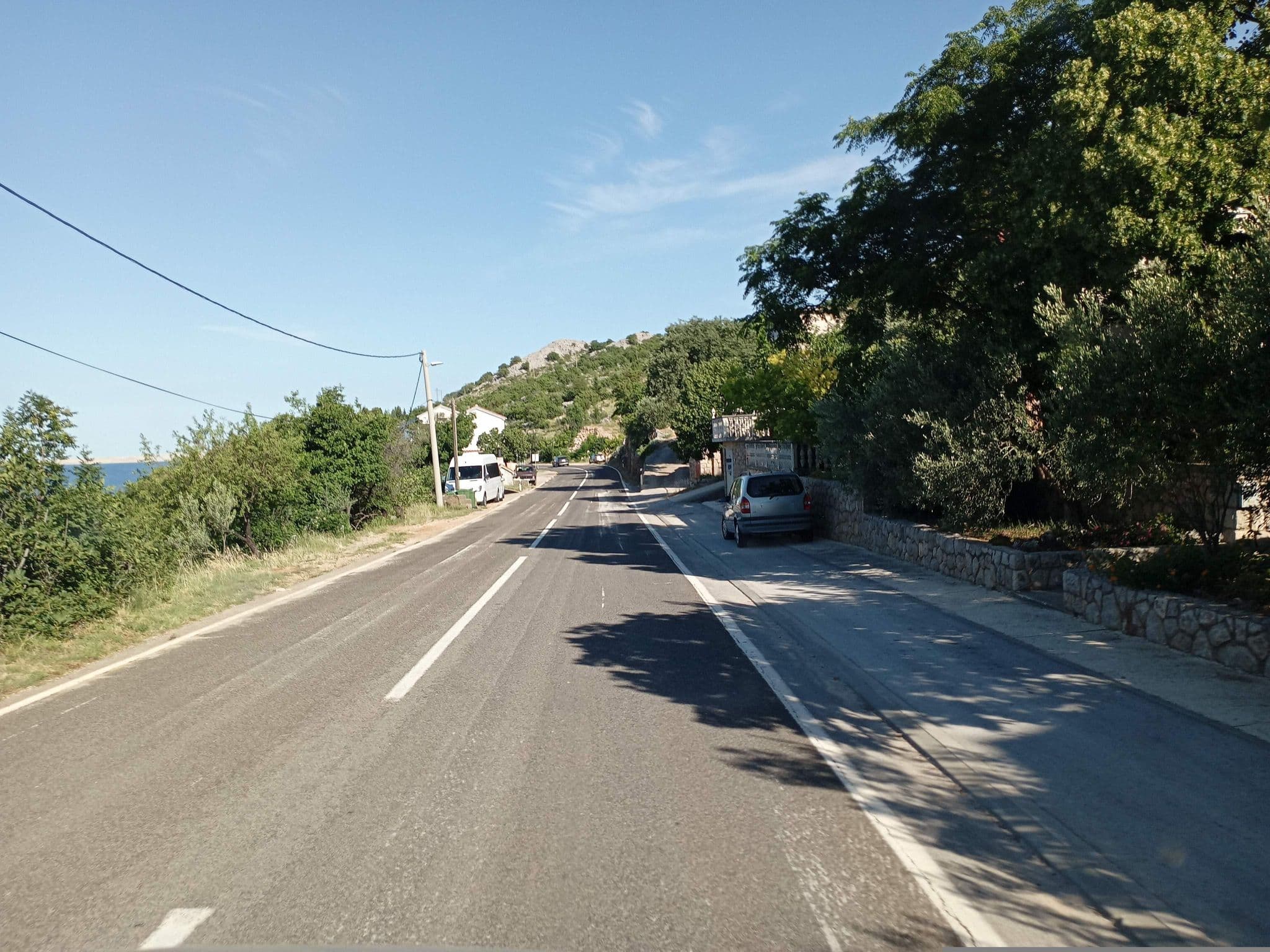 Street view near Apartnent Petra, Posedarje — © atze02 (CC BY-SA · Mapillary)