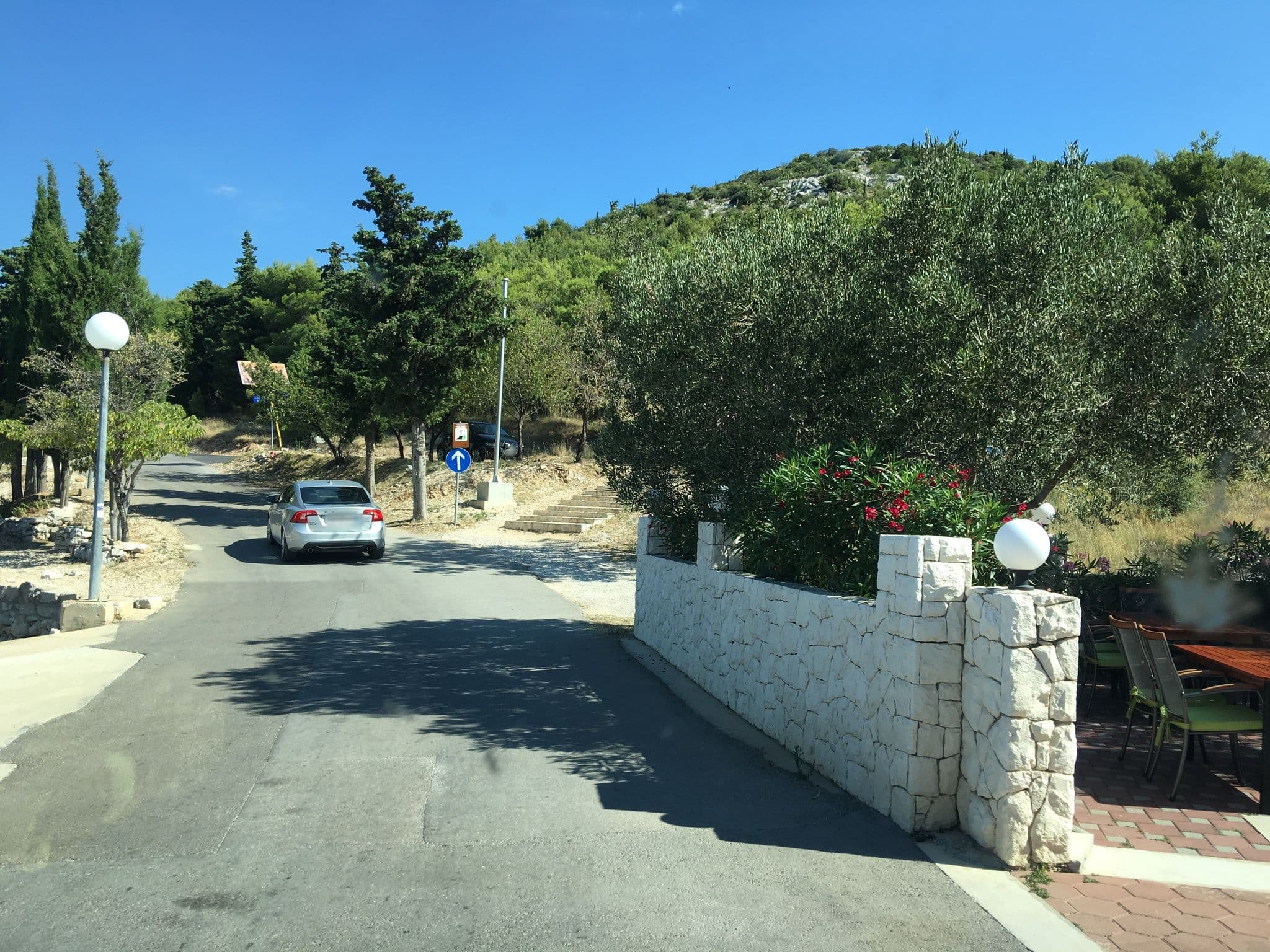 Street view near Apartment Maria, Pakoštane — © kgvx (CC BY-SA · Mapillary)