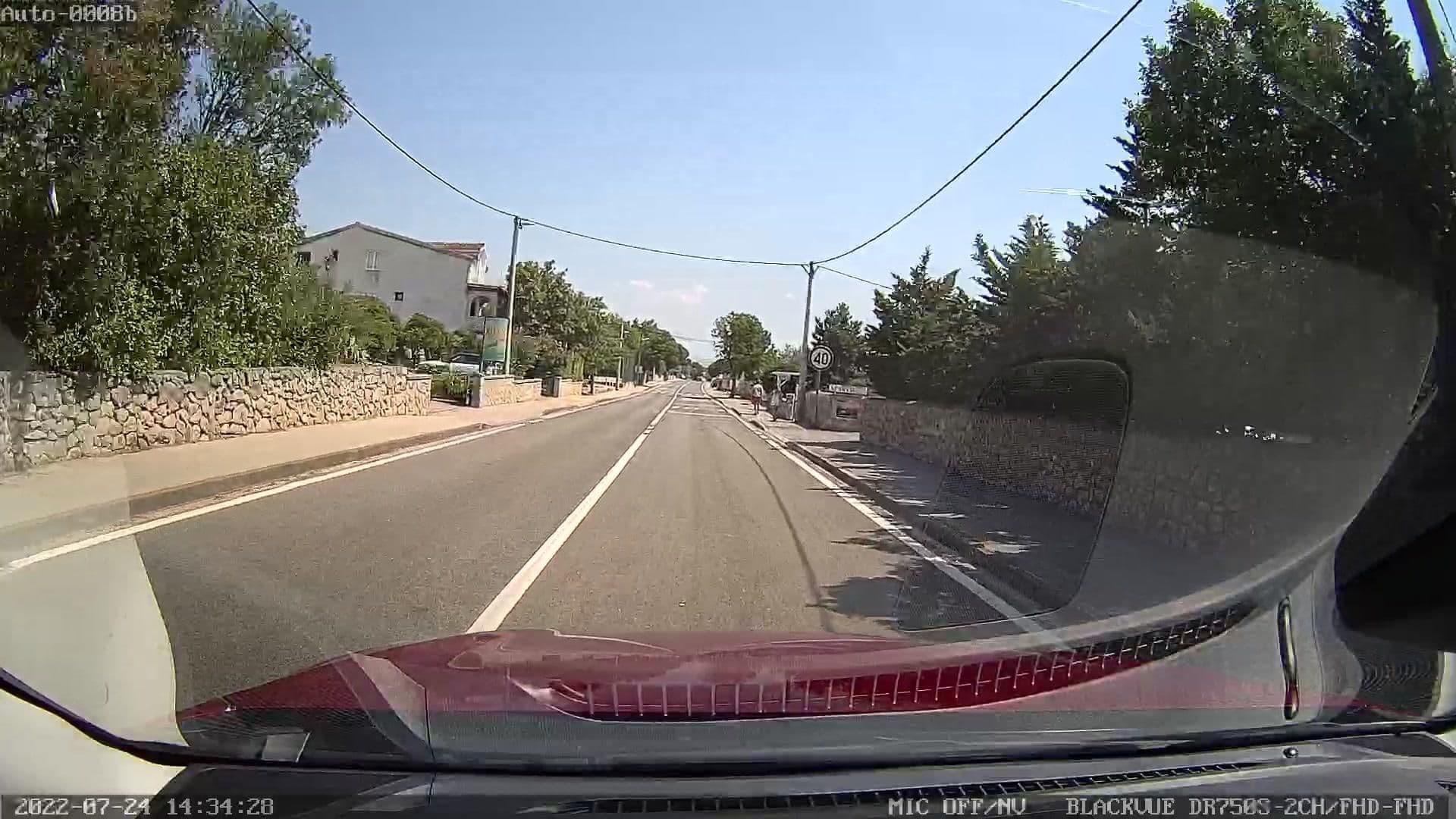 Street view near Apartmany BARUN, Posedarje — © rdnnk (CC BY-SA · Mapillary)