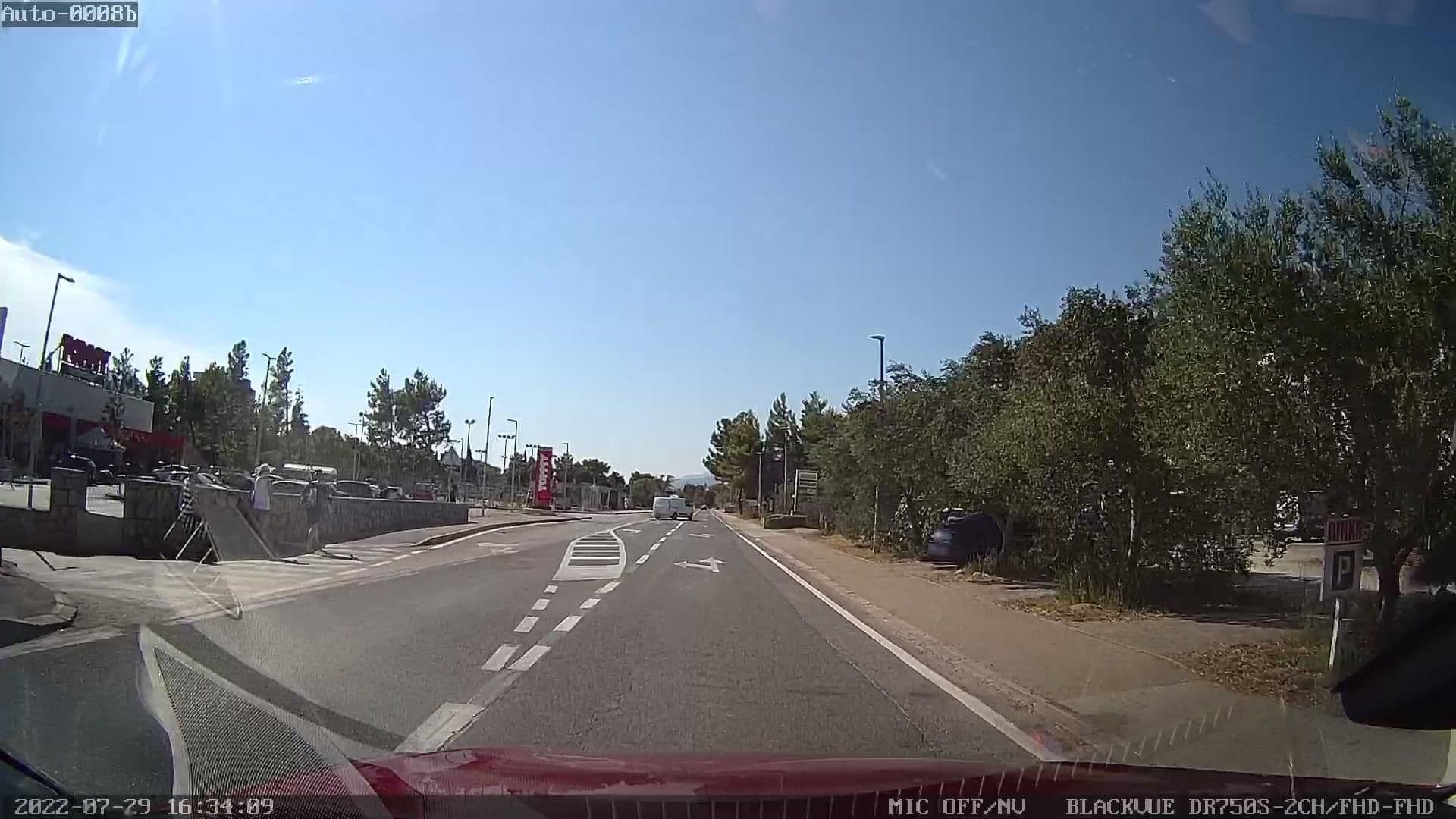 Street view near Apartment Nino, Posedarje — © rdnnk (CC BY-SA · Mapillary)