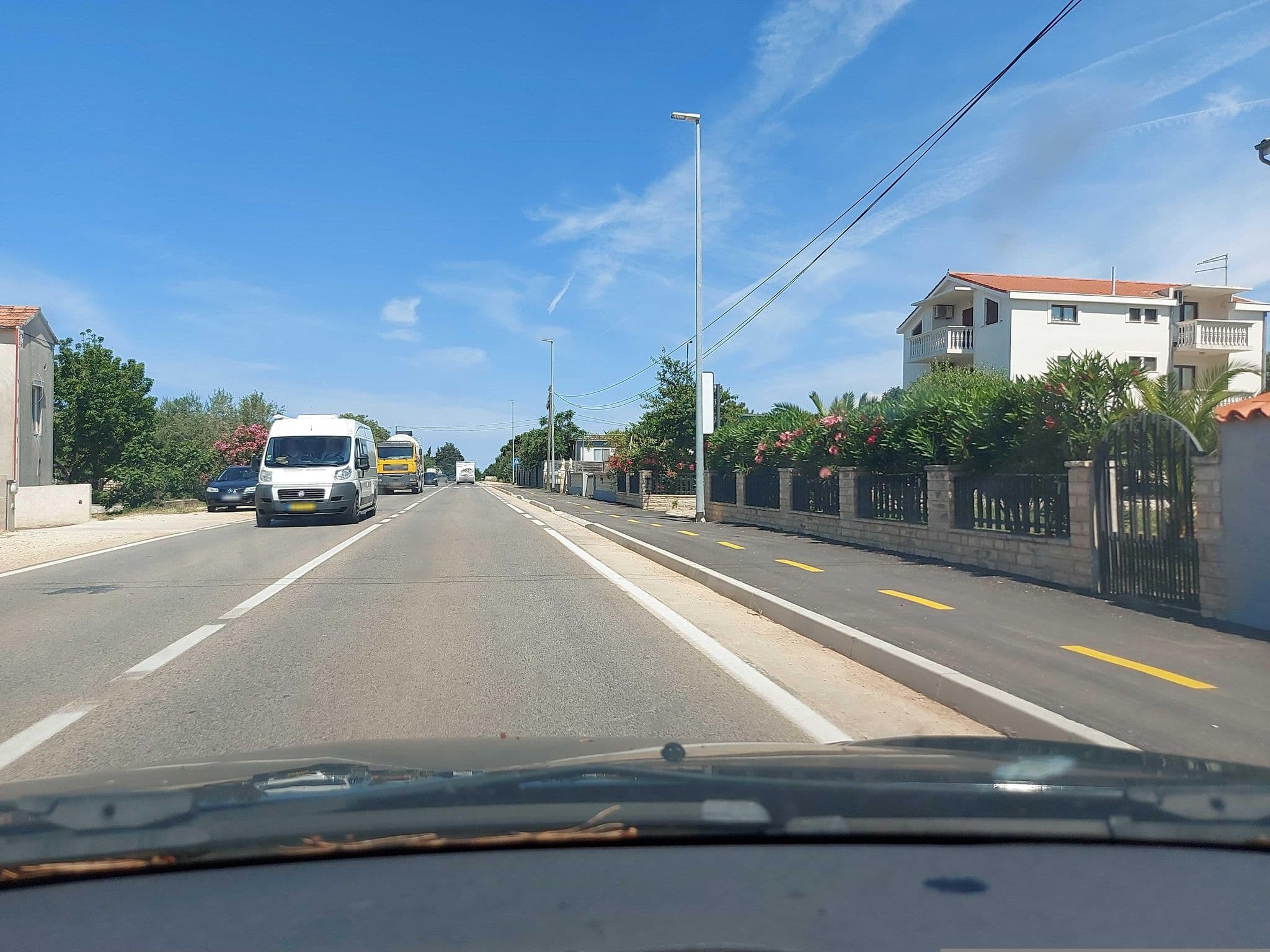 Street view near Mobile Homes Gérard, Turanj — © mik007 (CC BY-SA · Mapillary)