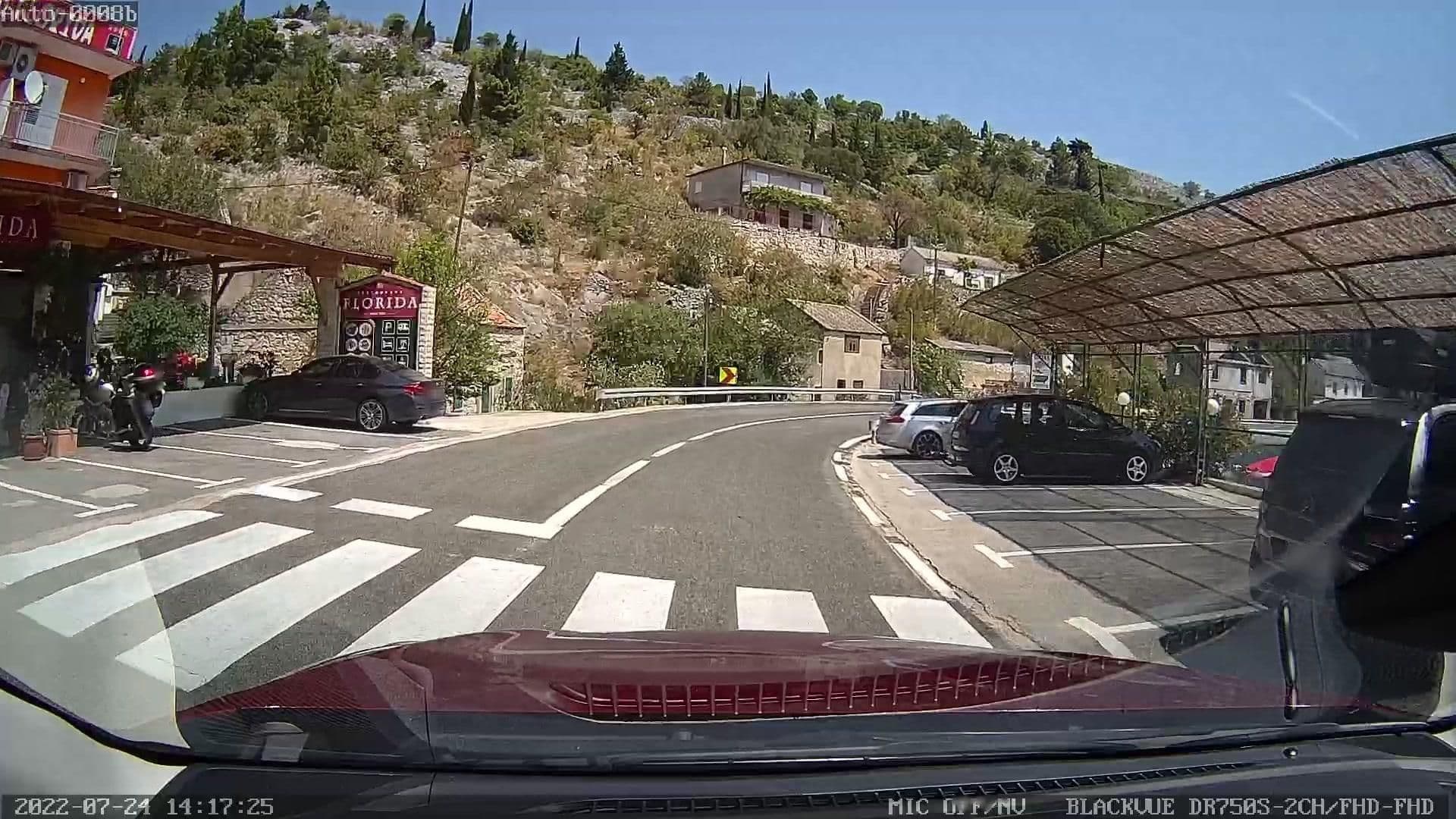 Street view near Rooms Florida, Vrsi — © rdnnk (CC BY-SA · Mapillary)