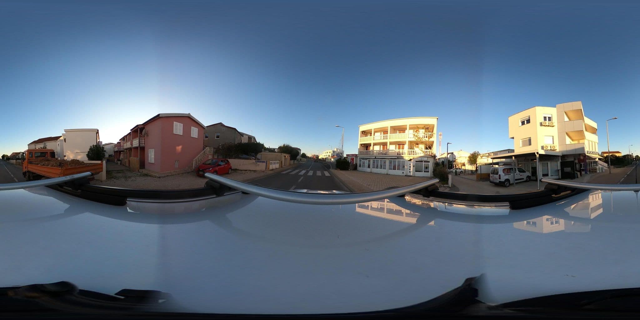 Street view near Apartmani Gama, Vir — © Tim1 (CC BY-SA · Mapillary)