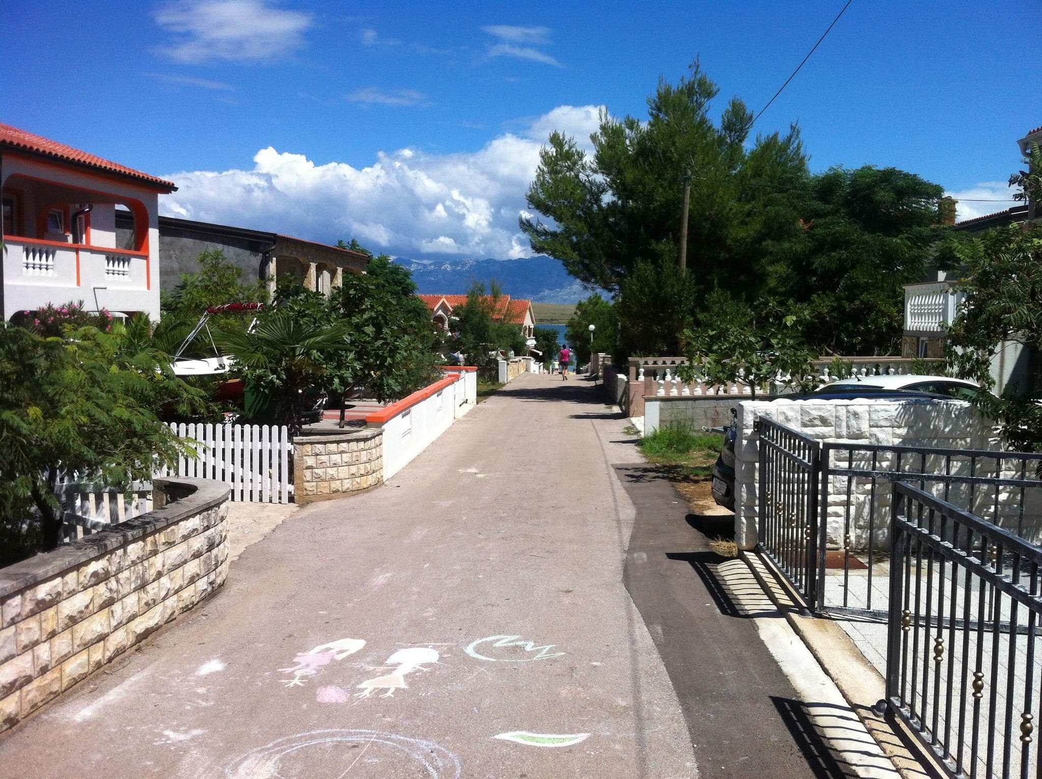 Street view near Apartmani Mira, Vir — © yiro (CC BY-SA · Mapillary)