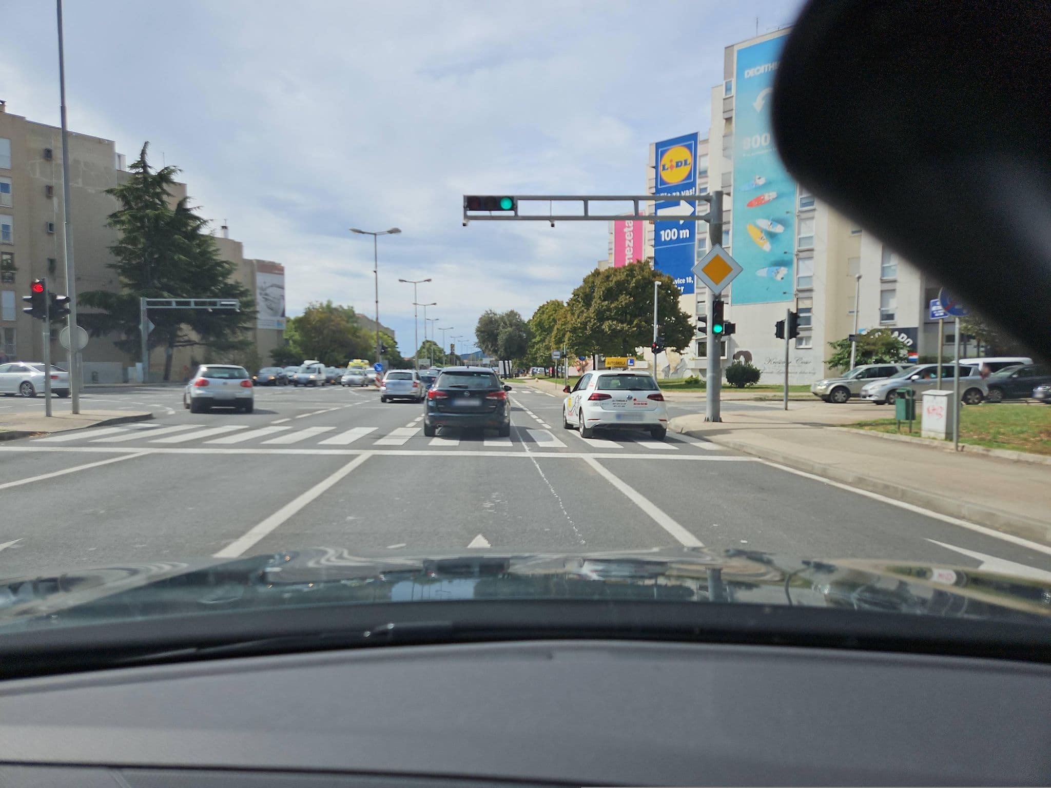 Street view near Guest House Bulevar, Zadar — © toho (CC BY-SA · Mapillary)