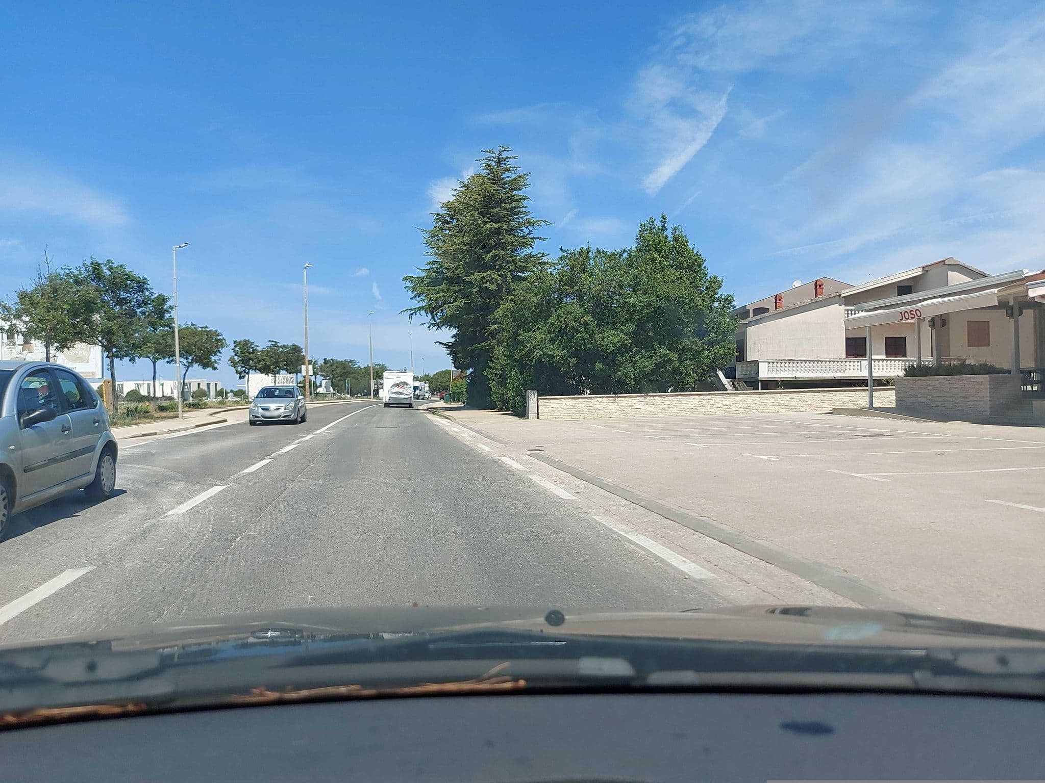 Street view near One-Bedroom Apartment in Sukosan I, Sukošan — © mik007 (CC BY-SA · Mapillary)