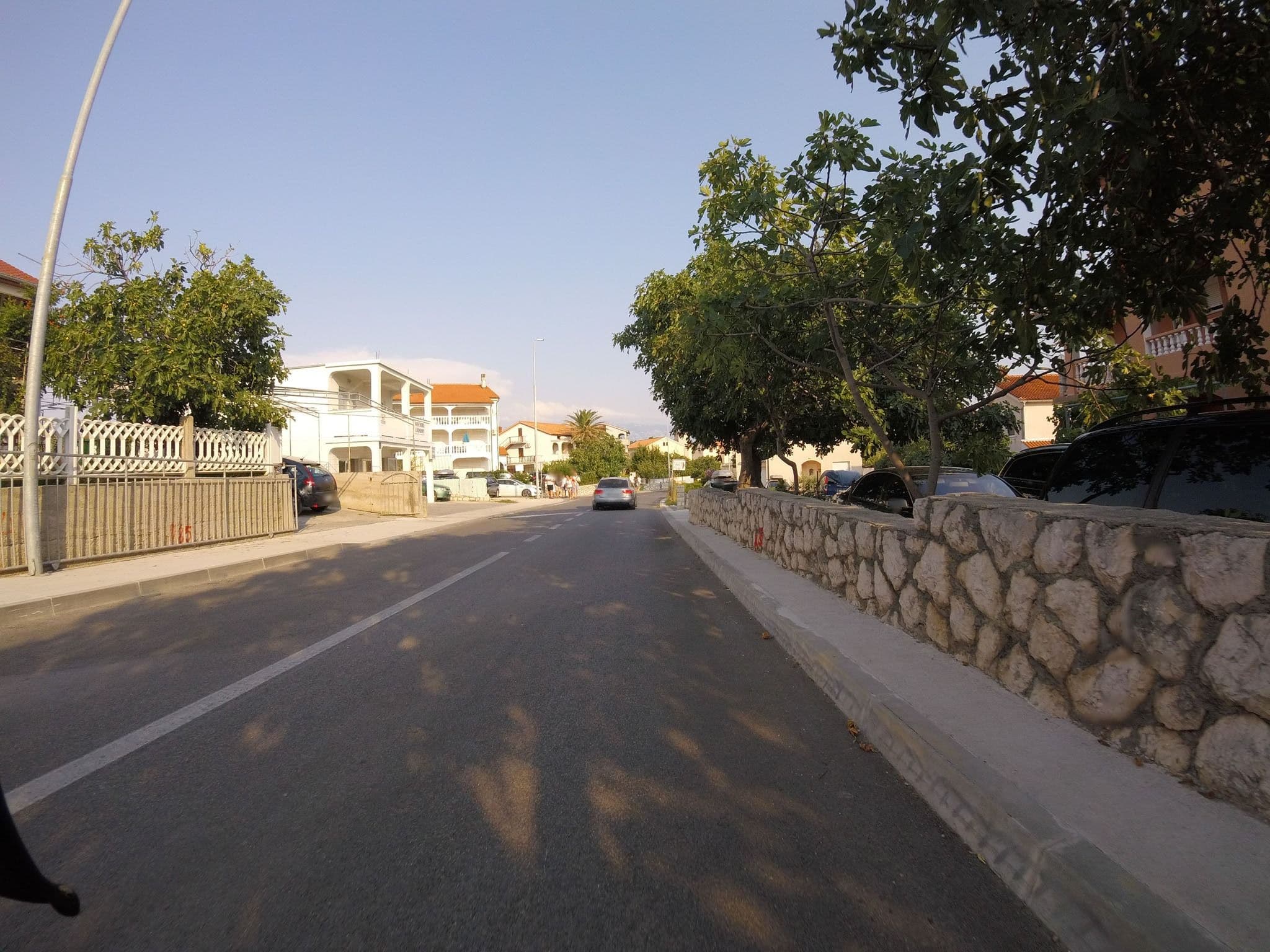 Street view near Apartments Sandra, Lopar — © vedran_v (CC BY-SA · Mapillary)