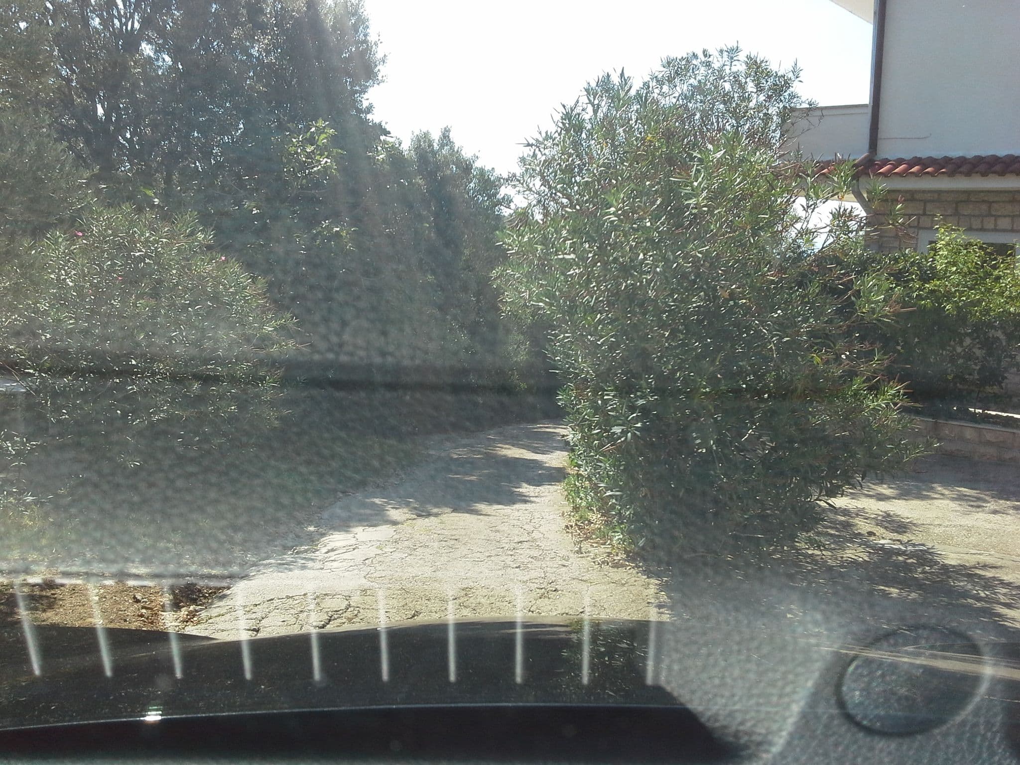 Street view near Apartments Anica Kampor, Kampor — © klypern (CC BY-SA · Mapillary)