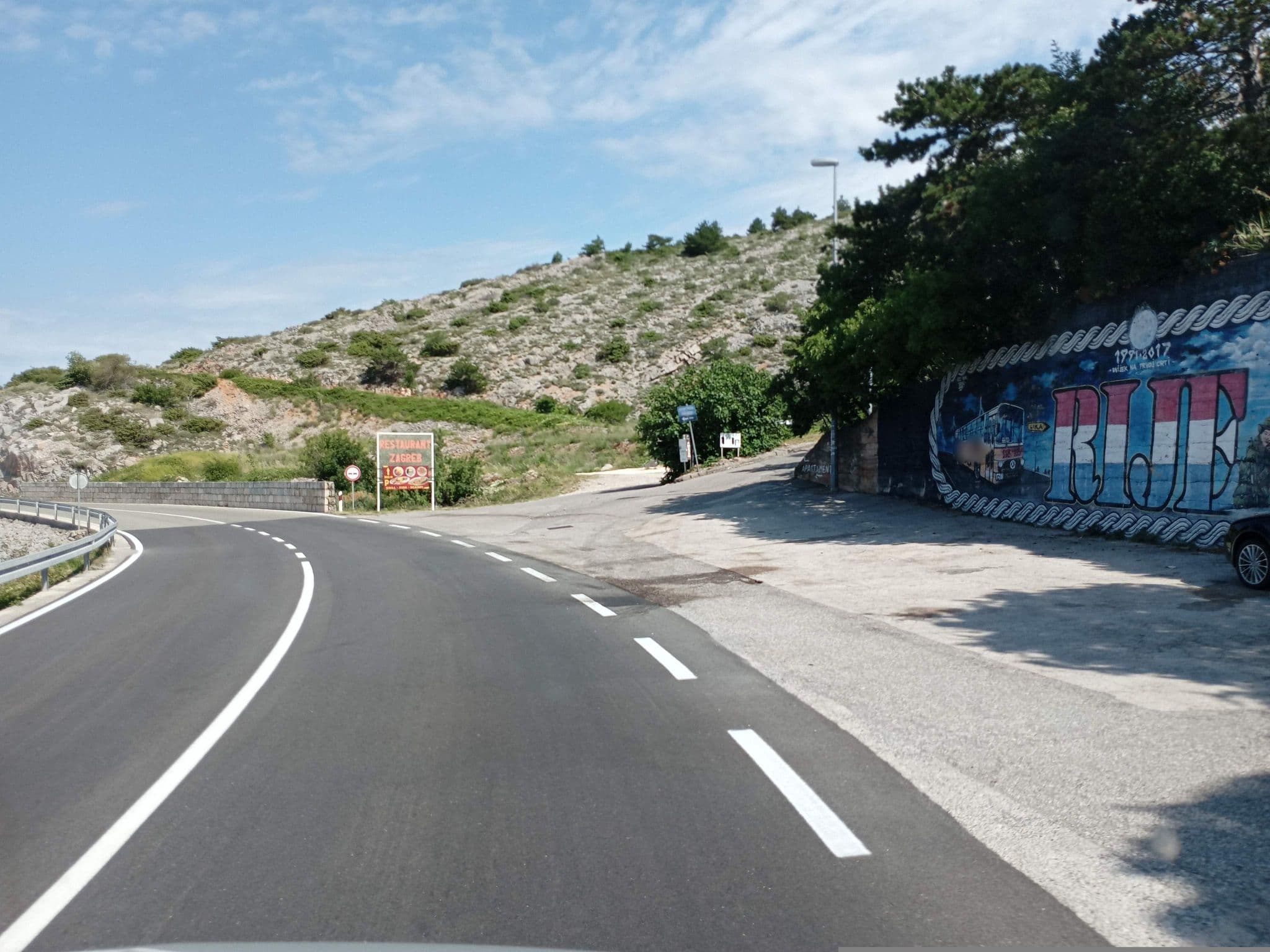 Street view near Roza Guest House, Senj — © atze02 (CC BY-SA · Mapillary)