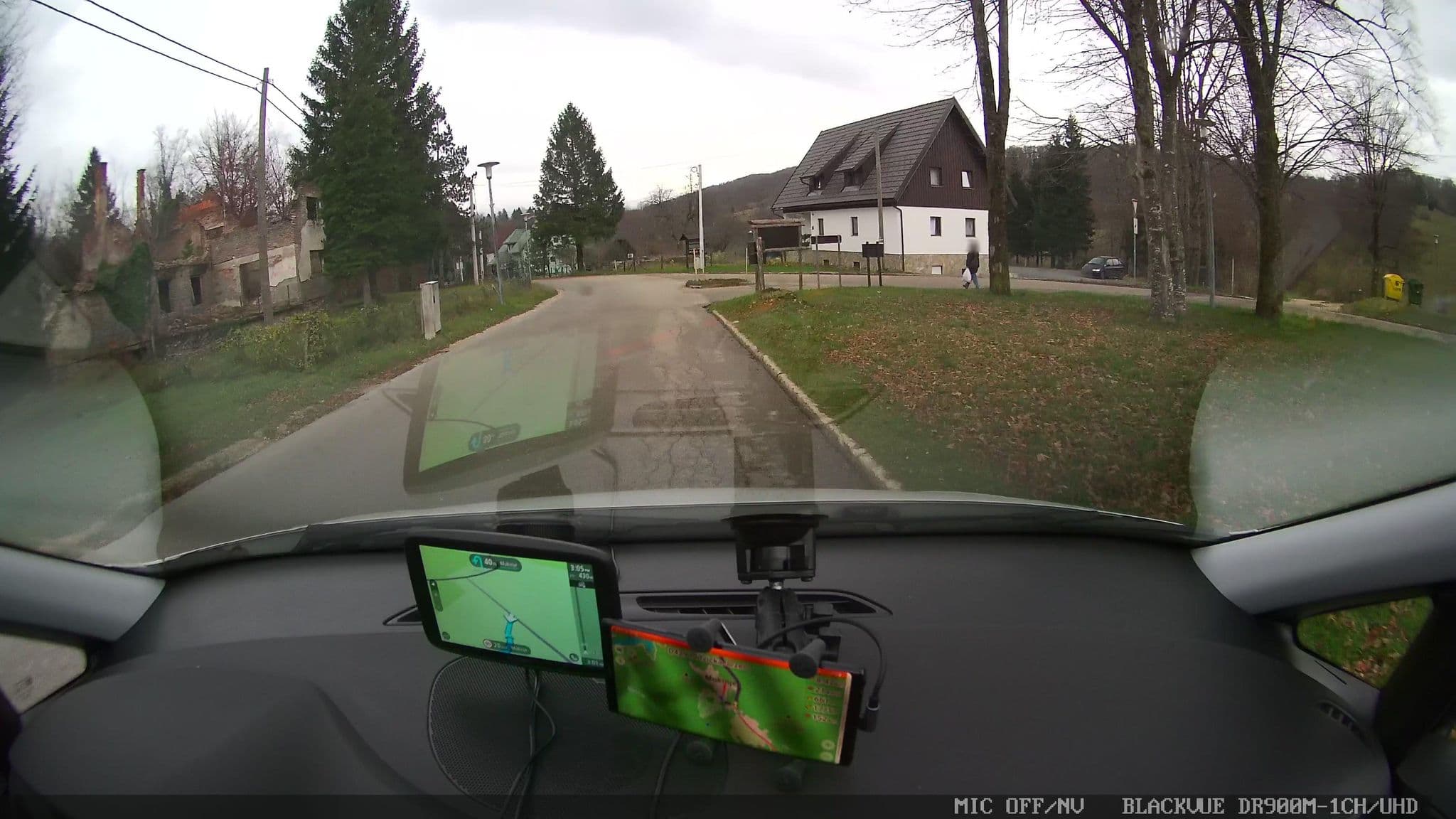 Street view near Villa Knežević, Slunj — © jthnz (CC BY-SA · Mapillary)