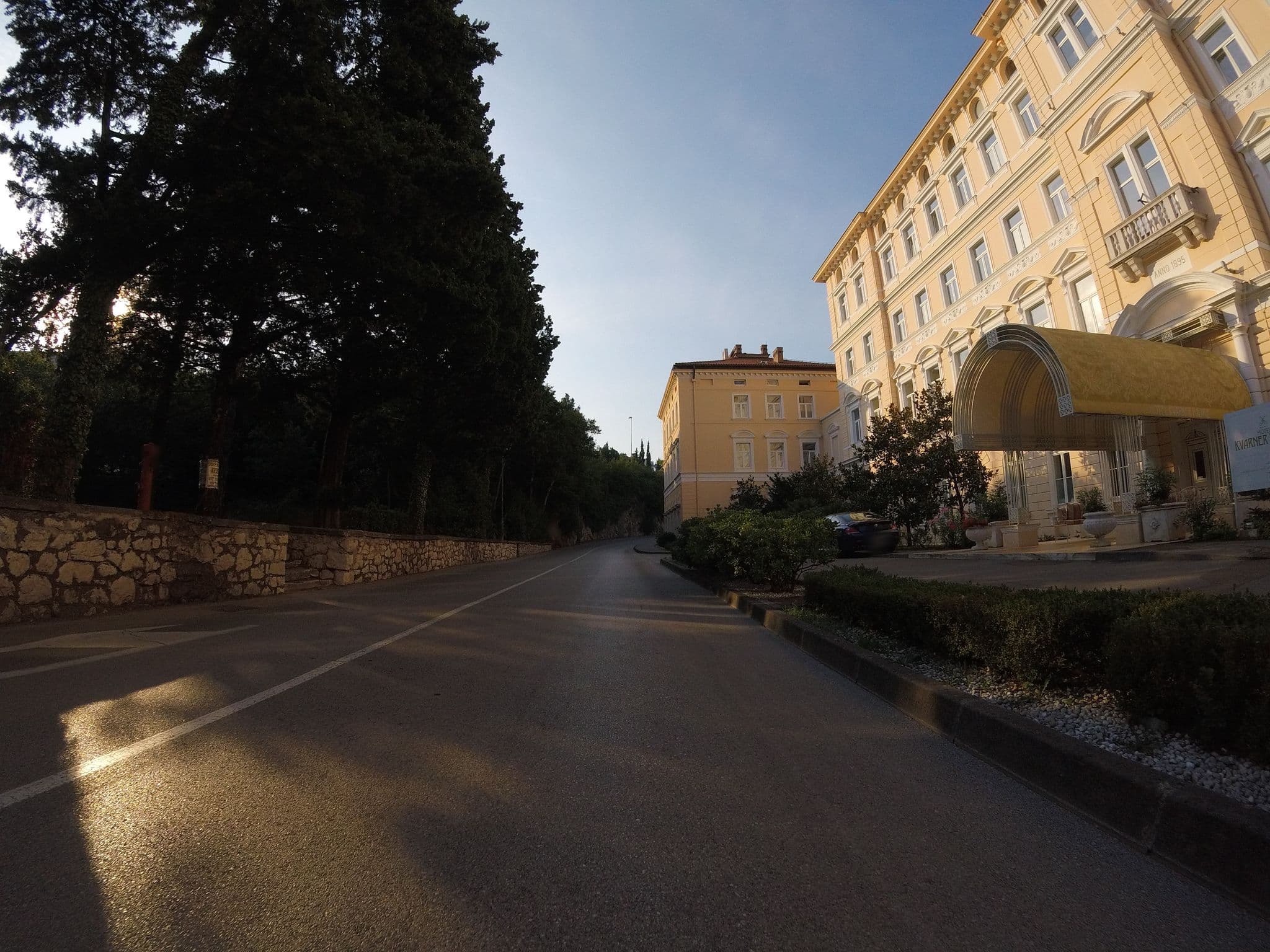 Street view near Falkensteiner Hotel Therapia, Crikvenica — © vedran_v (CC BY-SA · Mapillary)