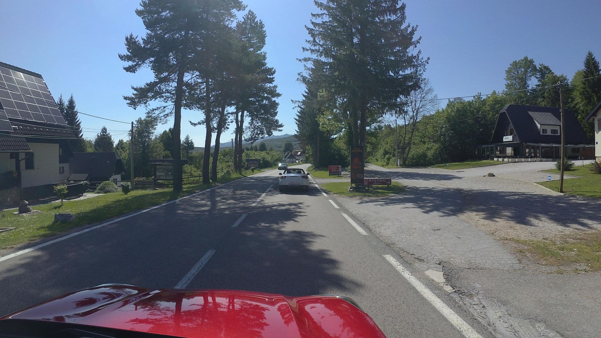 Street view near Plitvice Ethno House, Slunj — © hbogner (CC BY-SA · Mapillary)