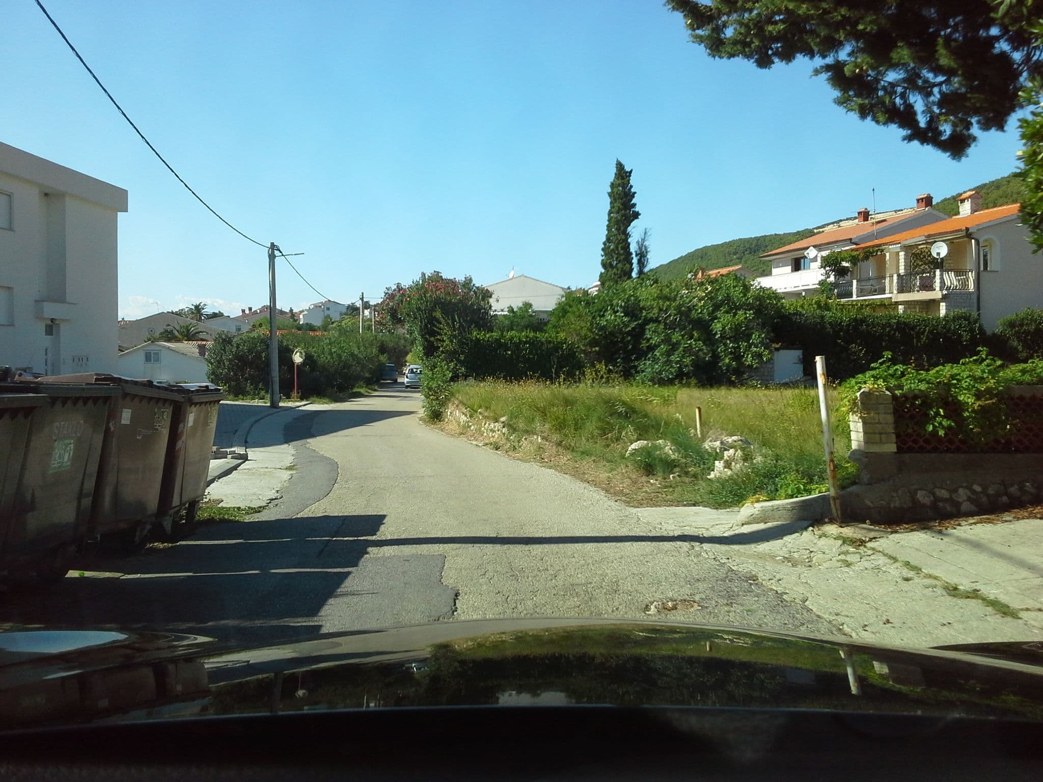 Street view near Apartmani Villa Renata, Barbat — © klypern (CC BY-SA · Mapillary)