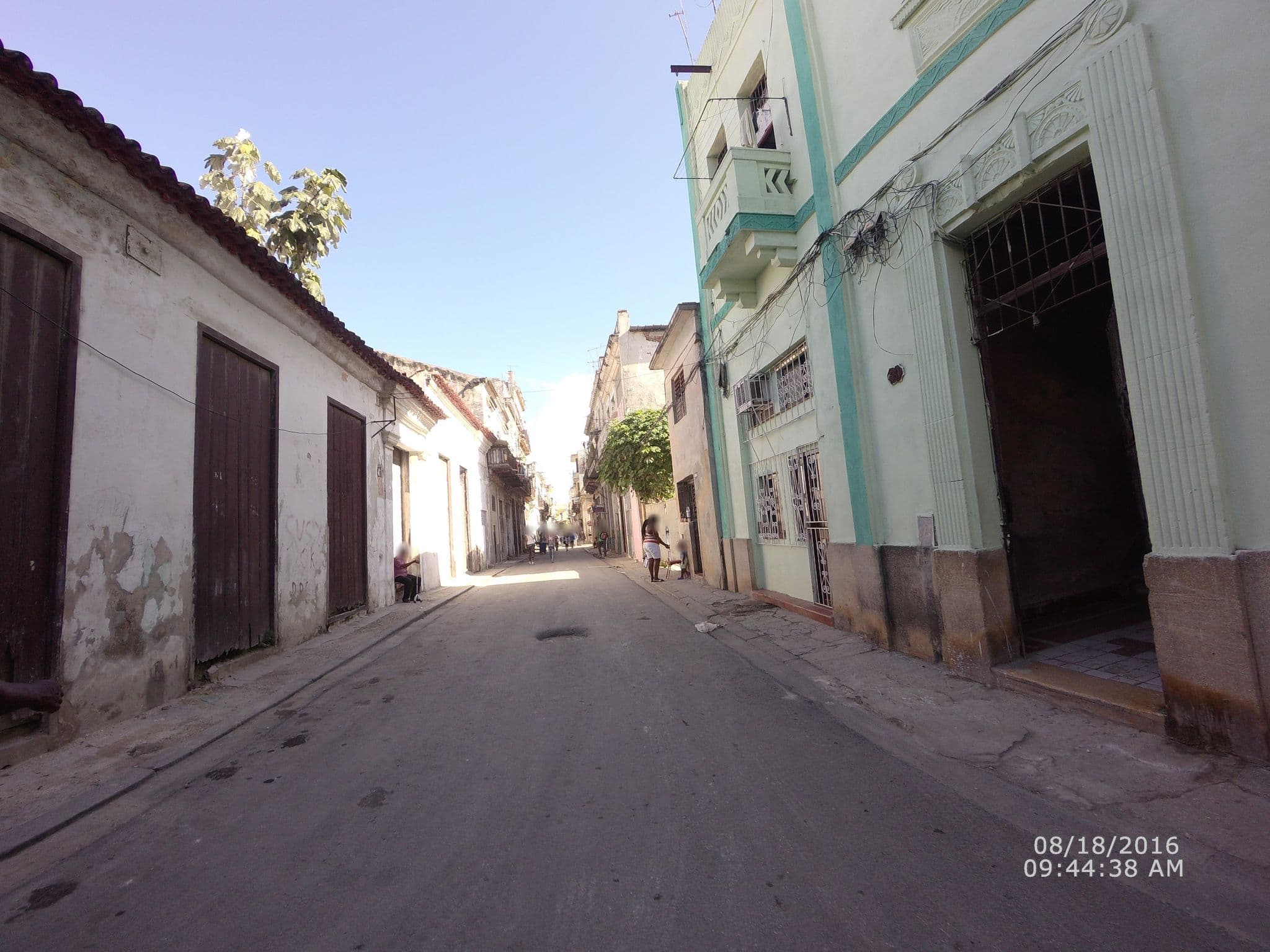 Street view near Studio Habana, La Habana Vieja