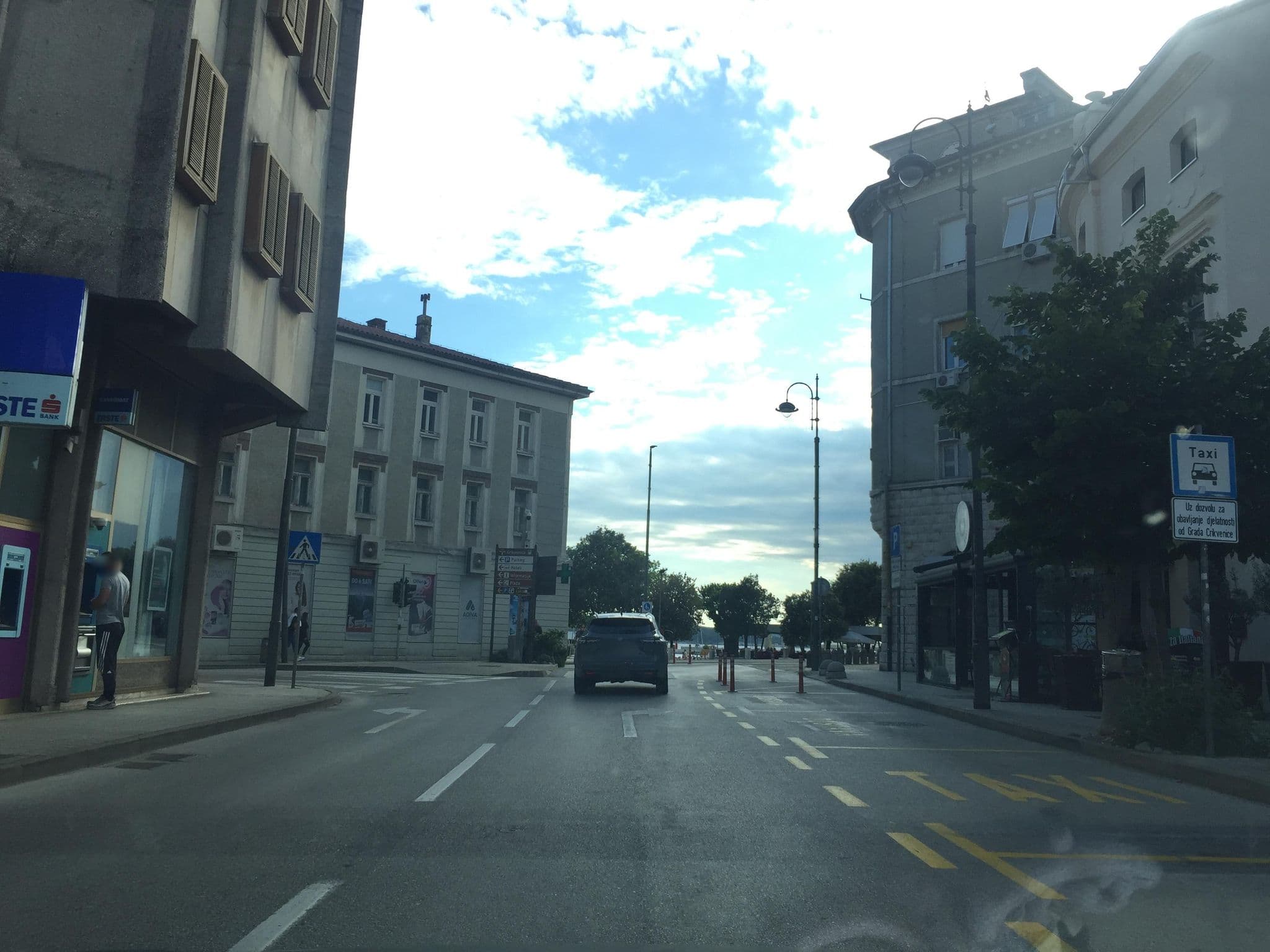 Street view near Villa Olga, Crikvenica — © igorzo (CC BY-SA · Mapillary)