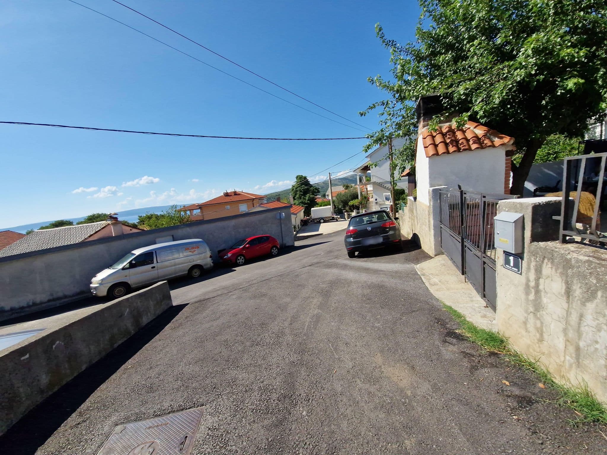Street view near Apartman Jamica, Novi Vinodolski — © franekruzicevic (CC BY-SA · Mapillary)