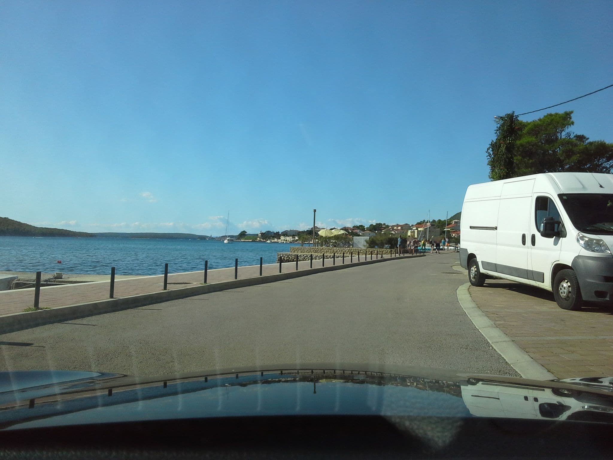 Street view near Bed and breakfast Nika, Barbat — © klypern (CC BY-SA · Mapillary)