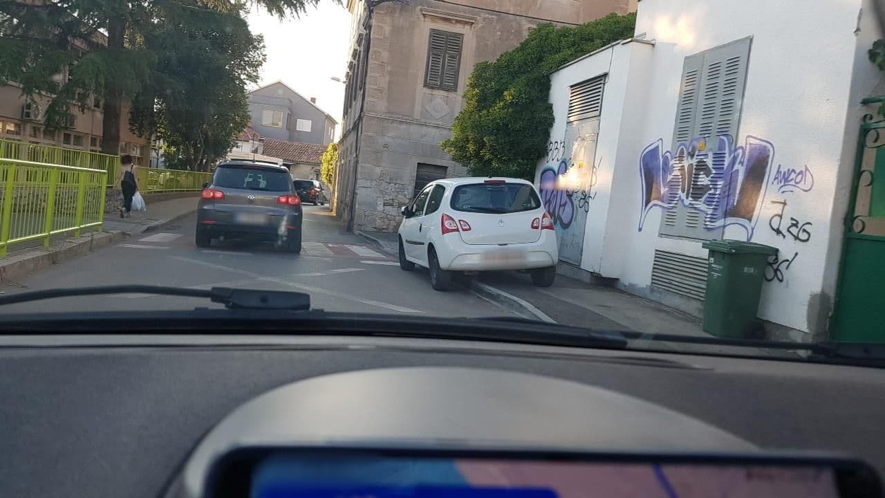 Street view near Apartment Luka, Šibenik — © mik007 (CC BY-SA · Mapillary)