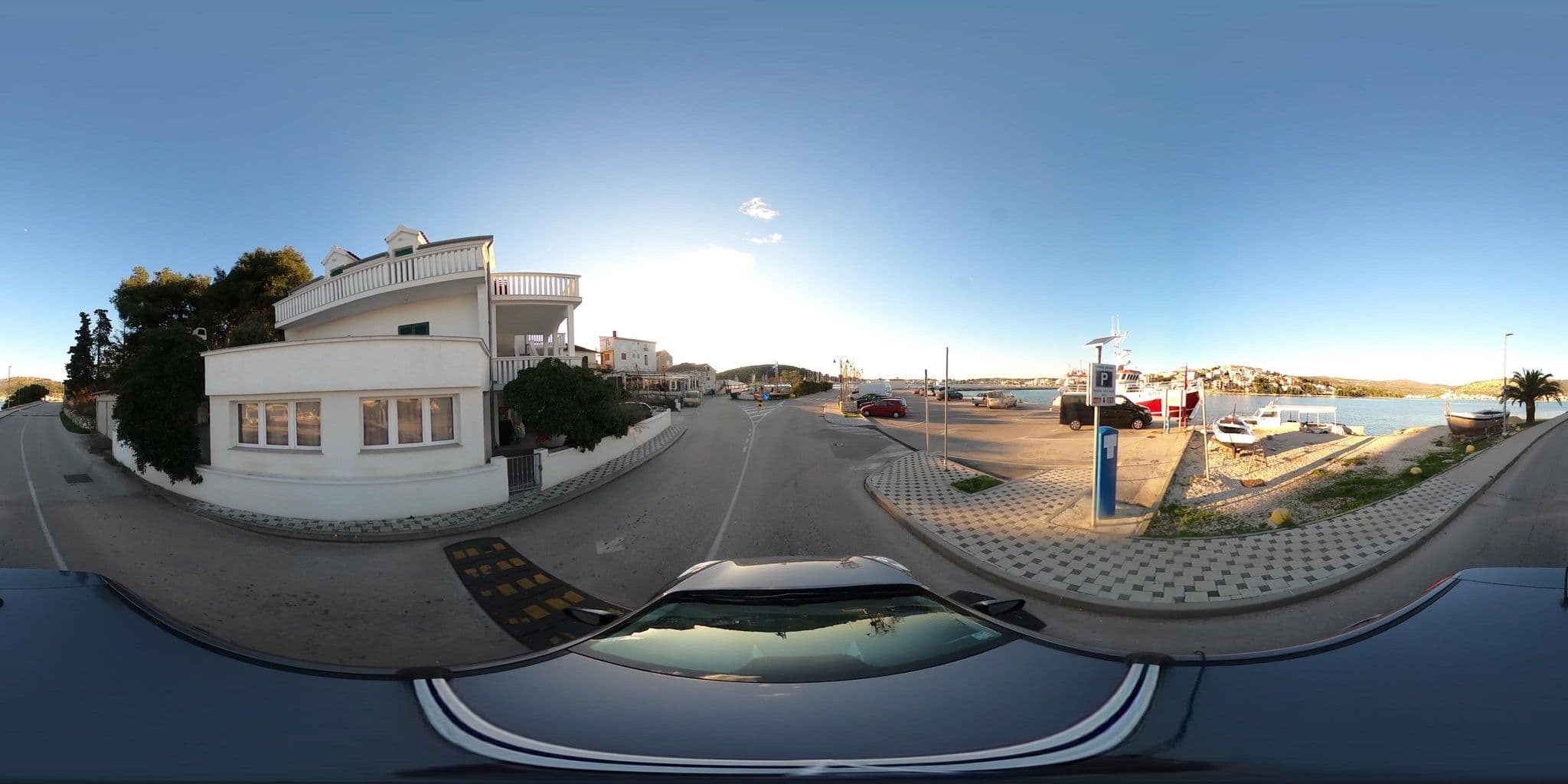 Street view near Pansion Danijela, Primošten — © tomislavzen12 (CC BY-SA · Mapillary)