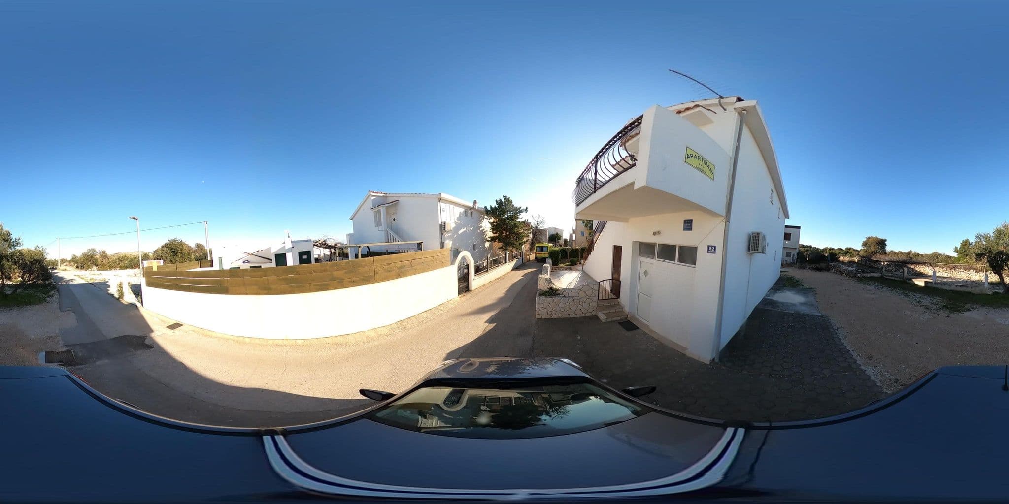 Street view near Apartmani Iva-Zečevo, Primošten — © tomislavzen12 (CC BY-SA · Mapillary)