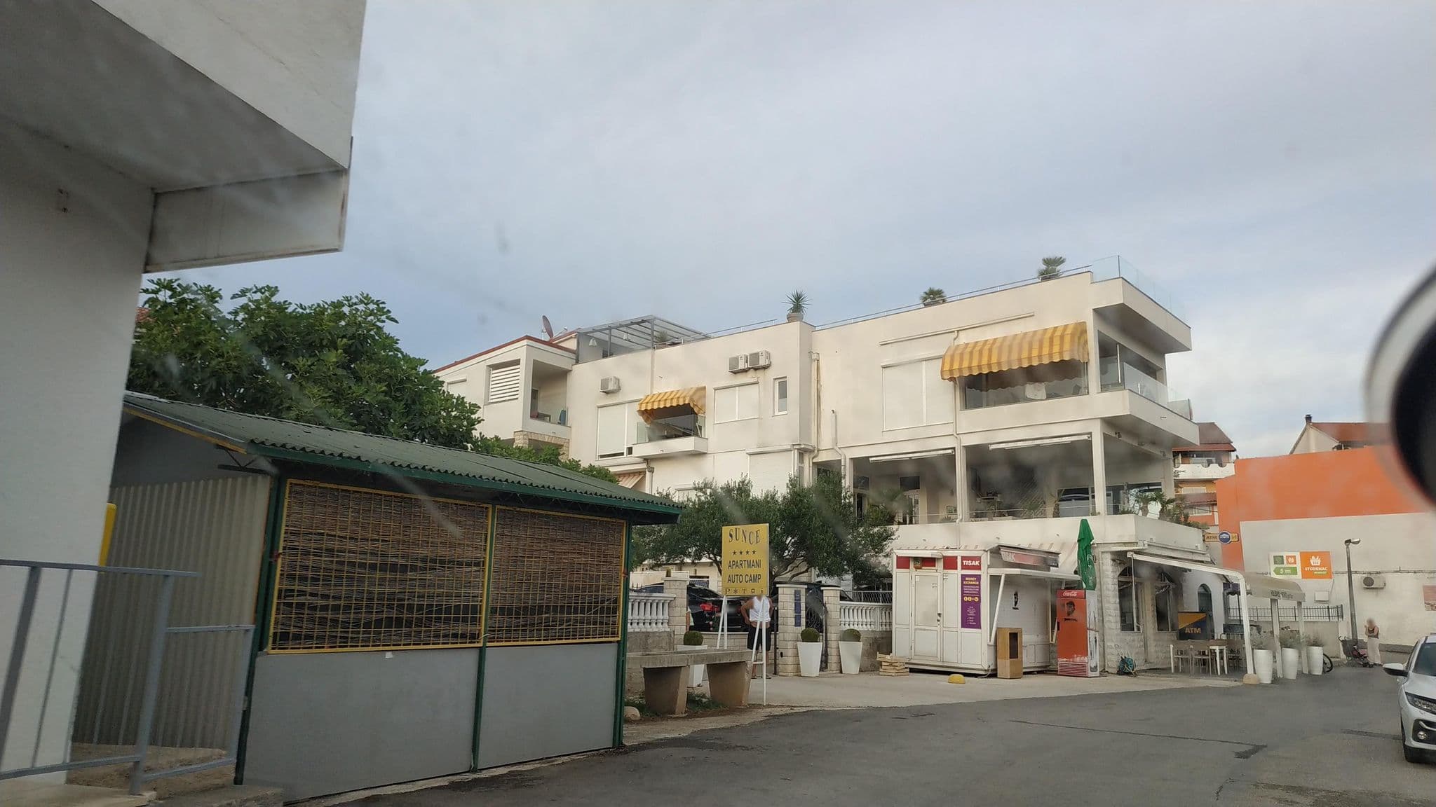Street view near Apartments Margaritum, Brodarica — © laukinisbriedis (CC BY-SA · Mapillary)