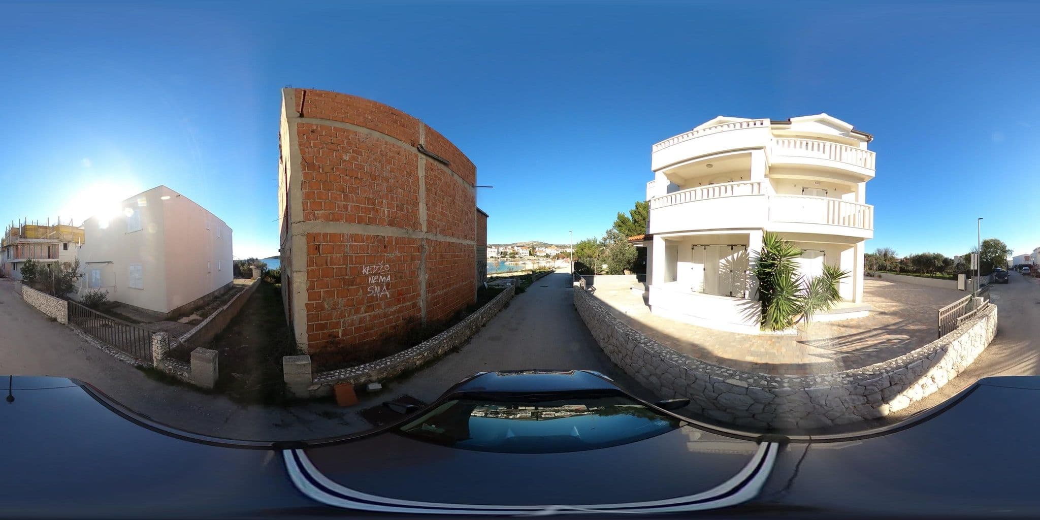 Street view near Apartments L&M, Primošten — © tomislavzen12 (CC BY-SA · Mapillary)