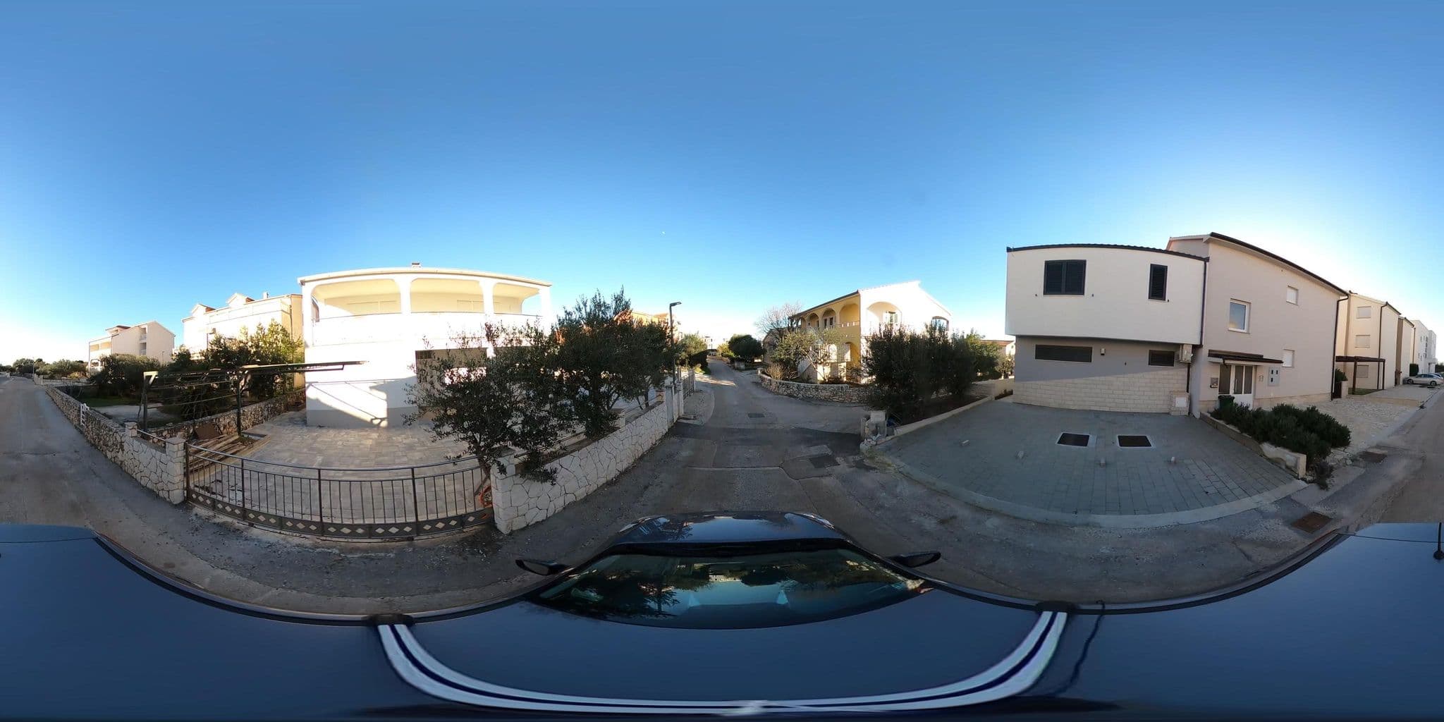 Street view near Apartments Ivanković, Primošten — © tomislavzen12 (CC BY-SA · Mapillary)